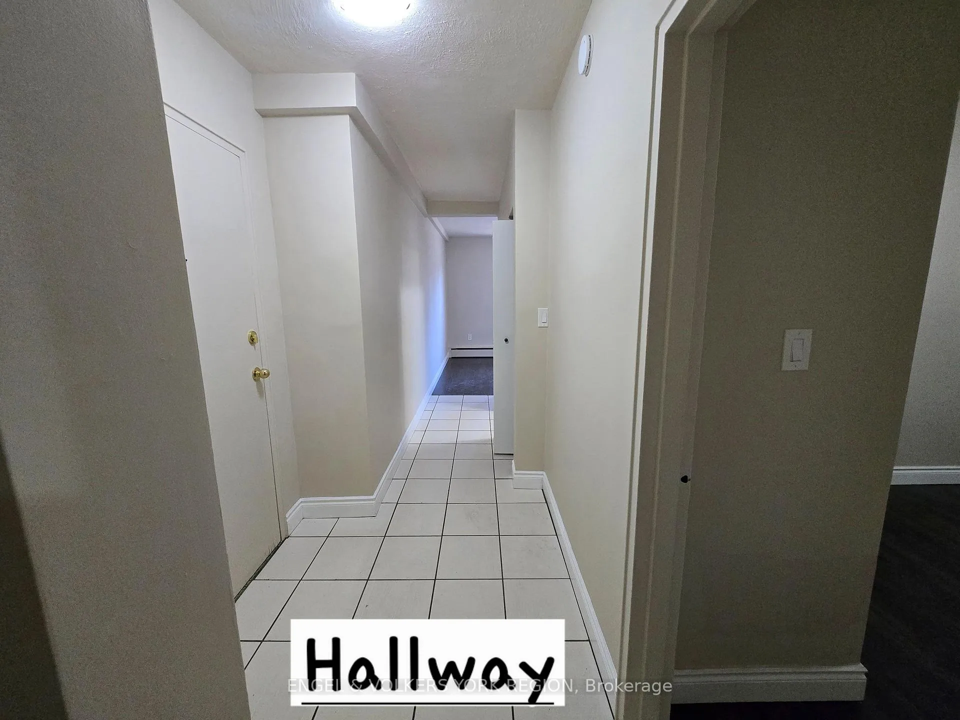 Photo 12 of Unit 101, 416 E 42nd Street, Hamilton, Mohawk — HOMEH