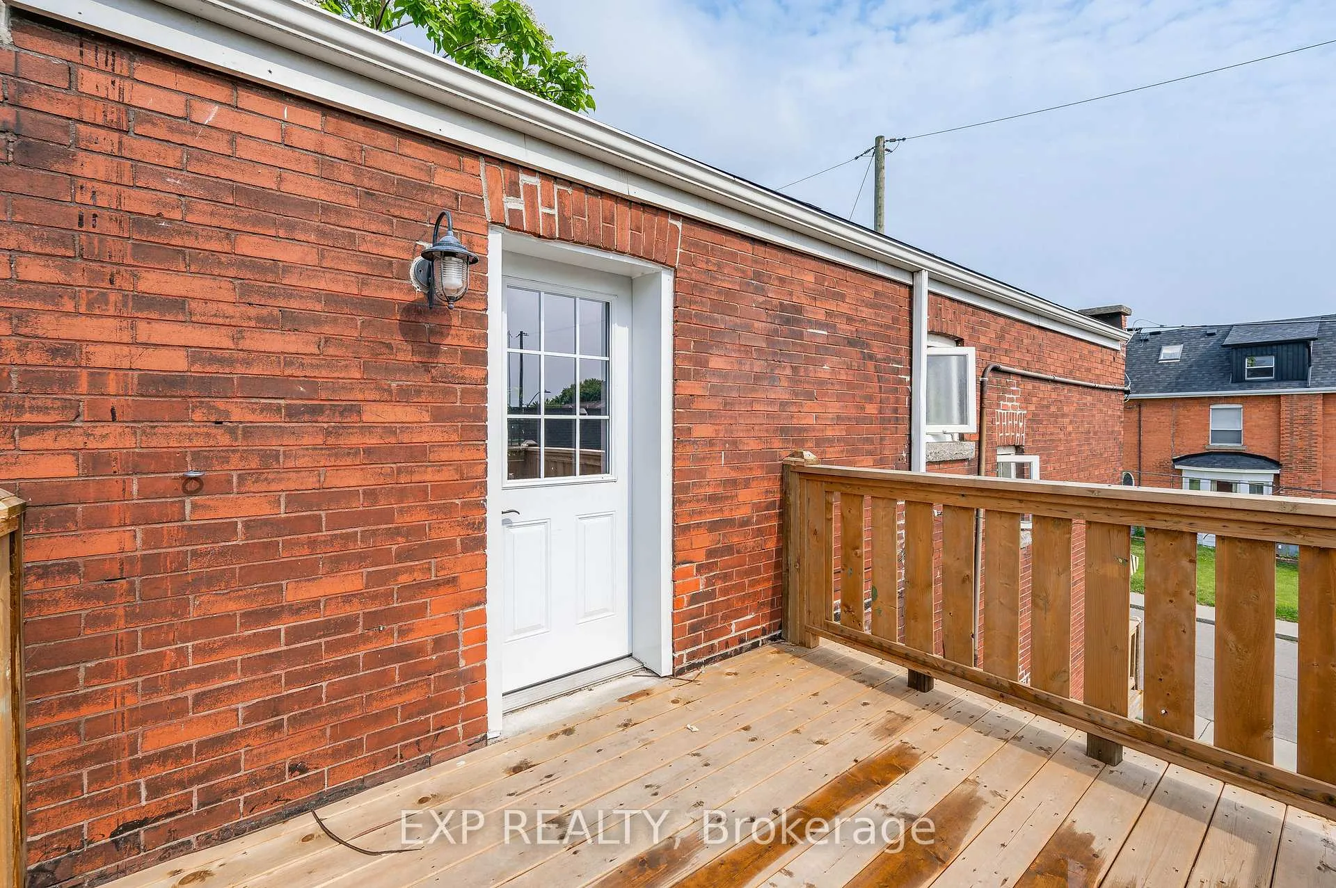 Photo 19 of 140 Gage Avenue N, Hamilton, Crown Point — HOMEH