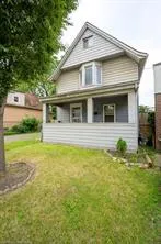 Photo 3 of 372 Beach Road, Hamilton, Crown Point — HOMEH