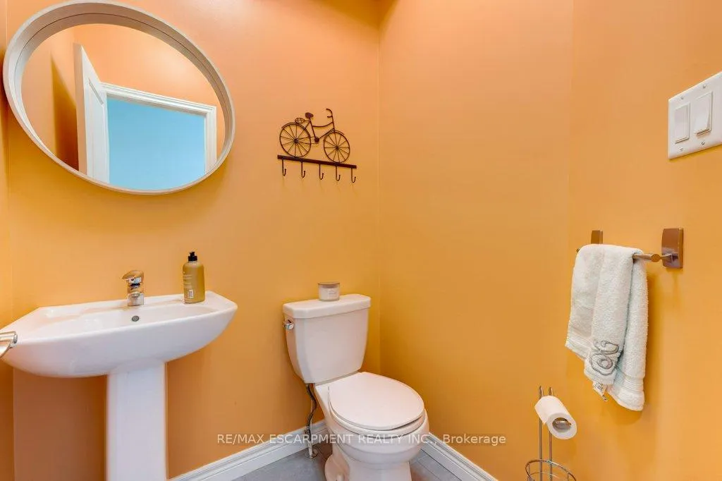 Photo 20 of Unit 12, 98 Shoreview Place, Hamilton, Stoney Creek — HOMEH