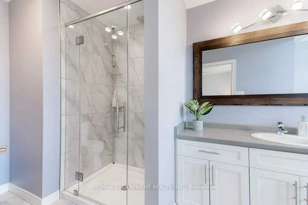 Photo 26 of Unit 12, 98 Shoreview Place, Hamilton, Stoney Creek — HOMEH