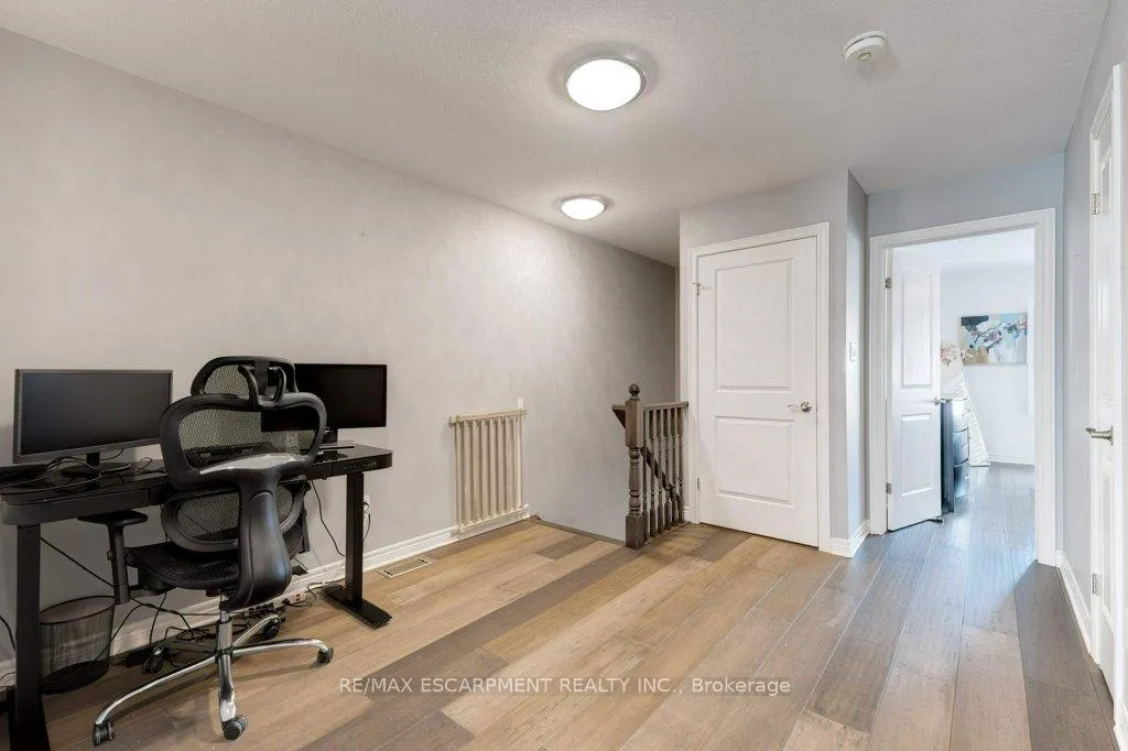 Photo 33 of Unit 12, 98 Shoreview Place, Hamilton, Stoney Creek — HOMEH
