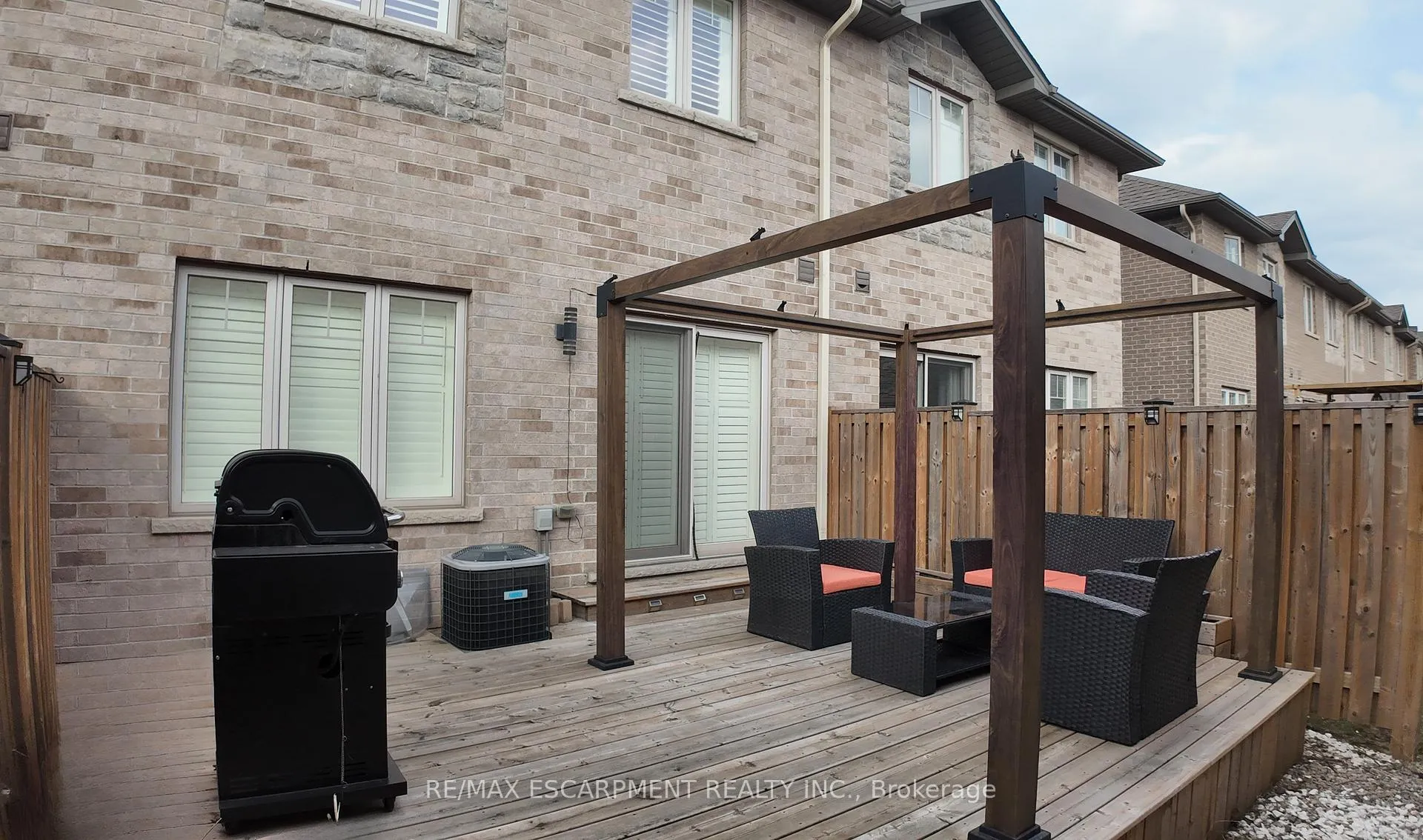 Photo 43 of Unit 12, 98 Shoreview Place, Hamilton, Stoney Creek — HOMEH