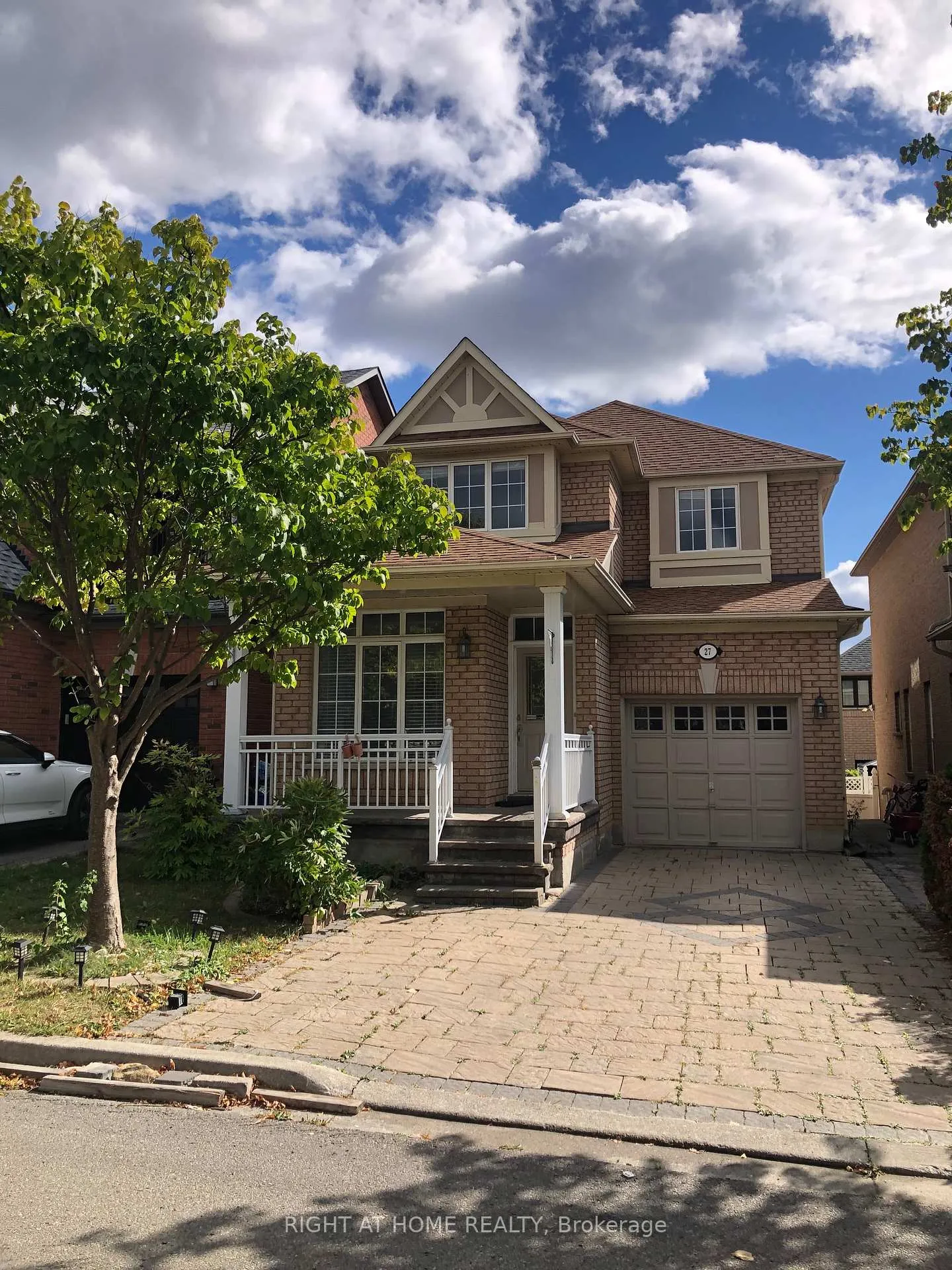 Front of 27 Moraine Drive