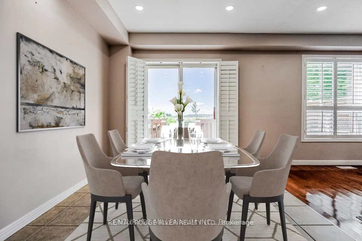 Photo 11 of 10 Fairhaven Drive, Hamilton, Stoney Creek — HOMEH
