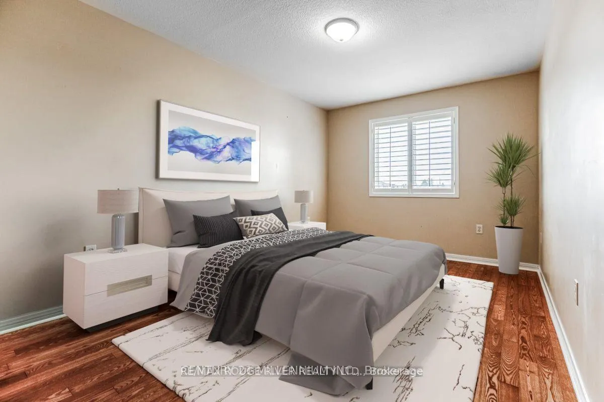 Photo 13 of 10 Fairhaven Drive, Hamilton, Stoney Creek — HOMEH
