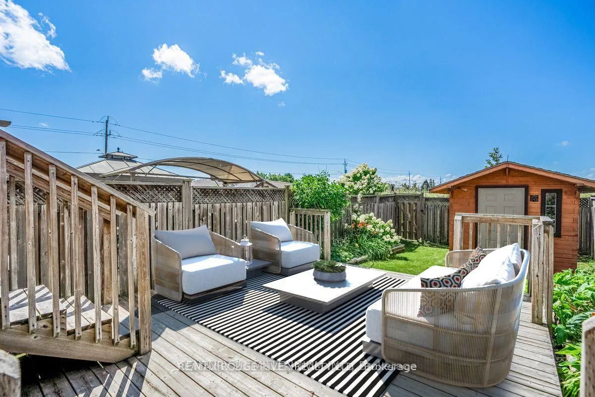Photo 20 of 10 Fairhaven Drive, Hamilton, Stoney Creek — HOMEH