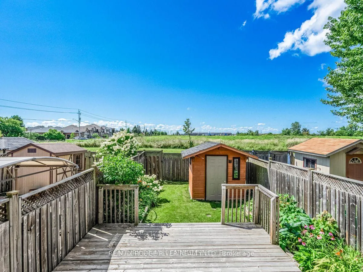 Photo 21 of 10 Fairhaven Drive, Hamilton, Stoney Creek — HOMEH