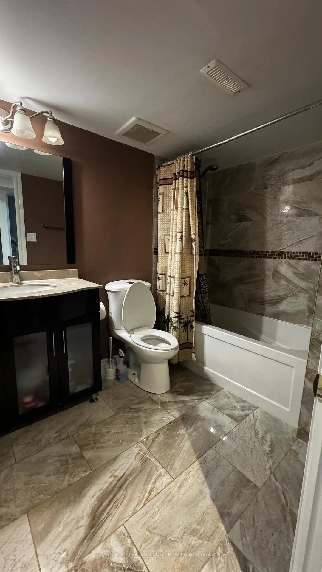 Photo 5 of Unit Bsmt, 27 Saffron Street, Markham, Greensborough — HOMEH