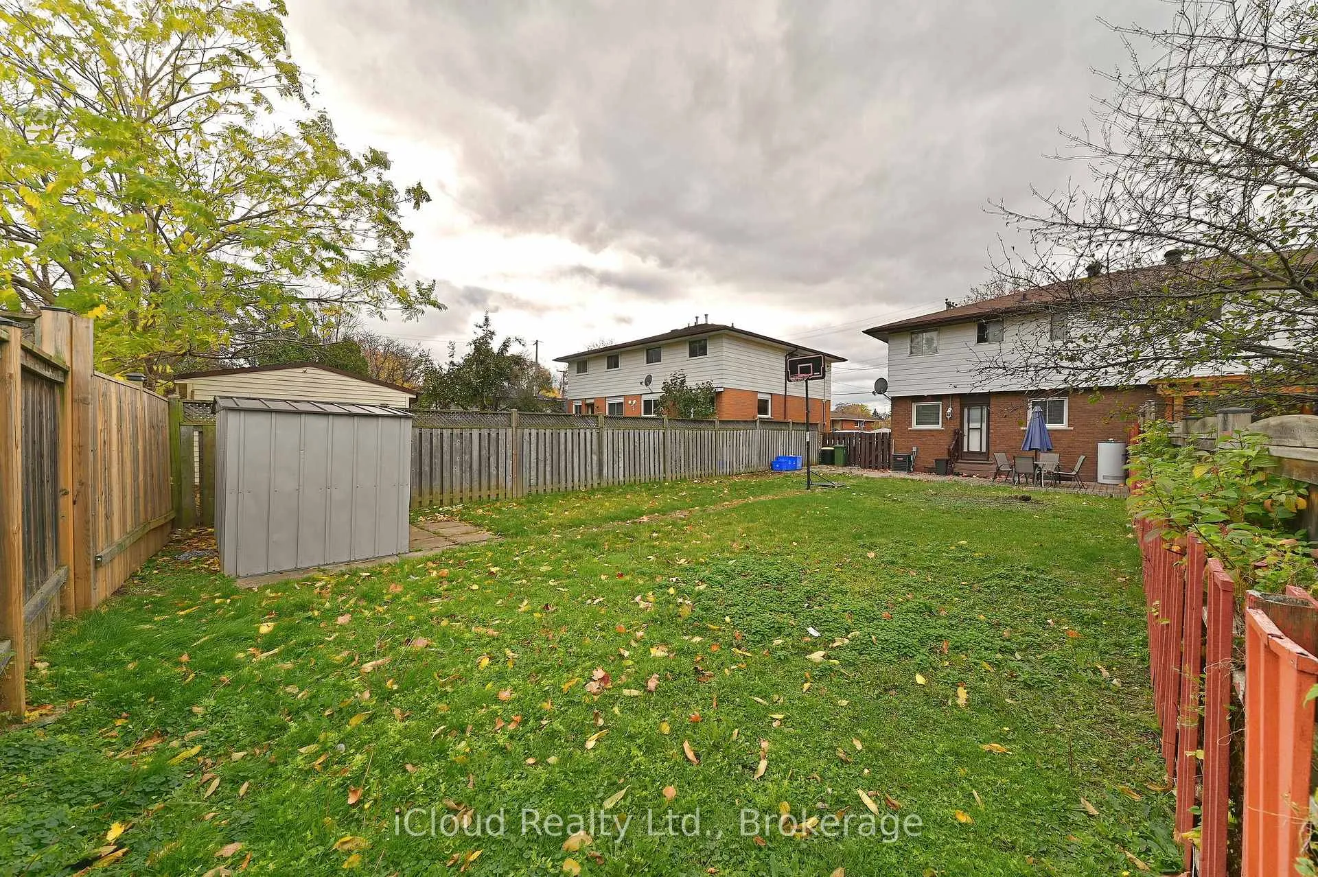 Photo 30 of 98 Riverdale Drive, Hamilton, Riverdale — HOMEH