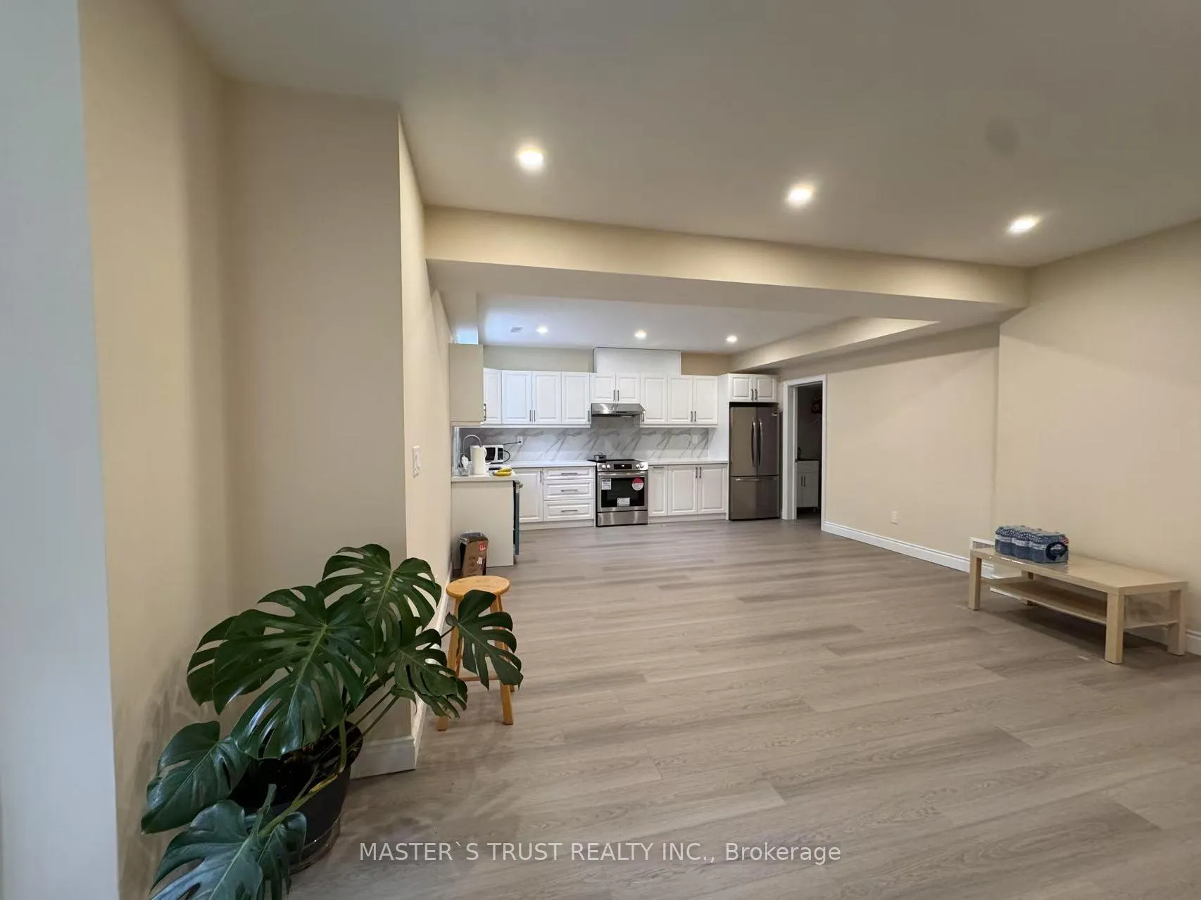 Photo 2 of 60 McCann Street, Guelph, Kortright East — HOMEH