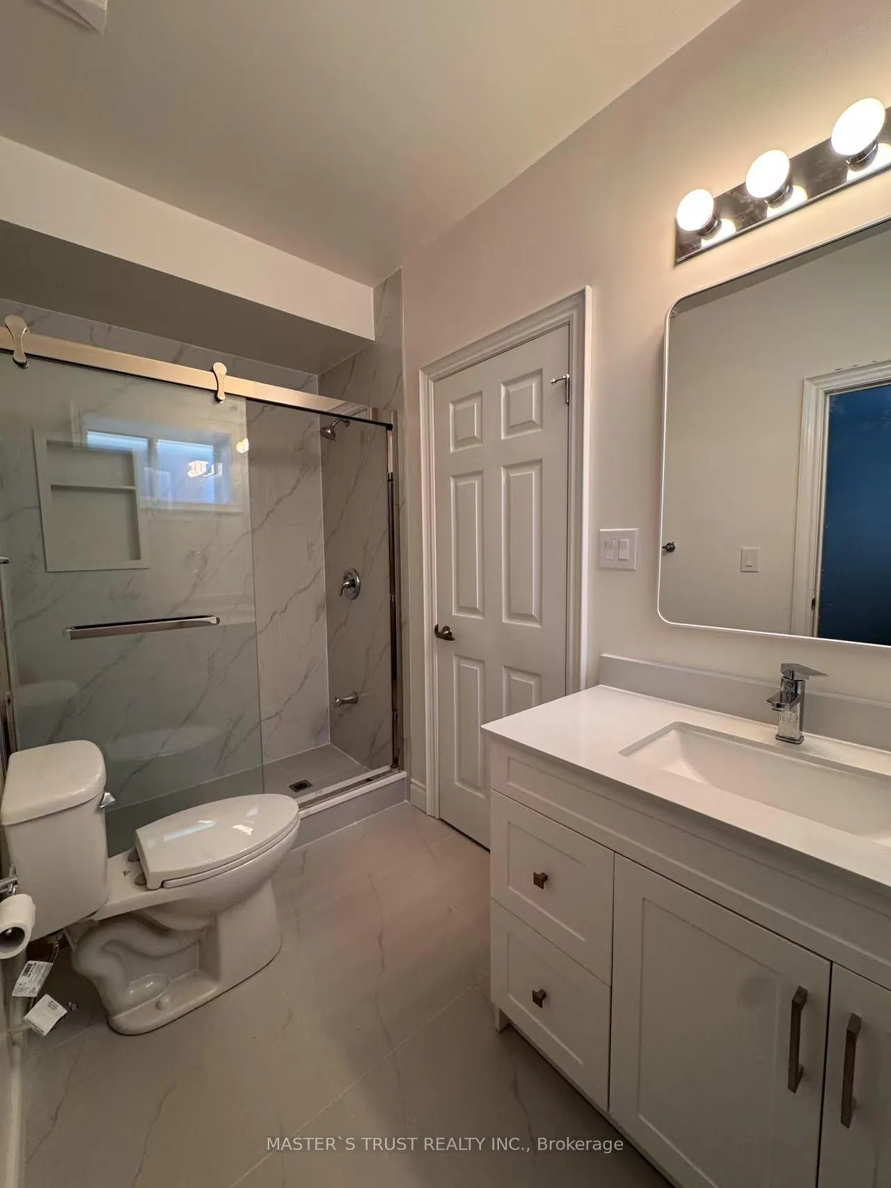 Photo 7 of 60 McCann Street, Guelph, Kortright East — HOMEH