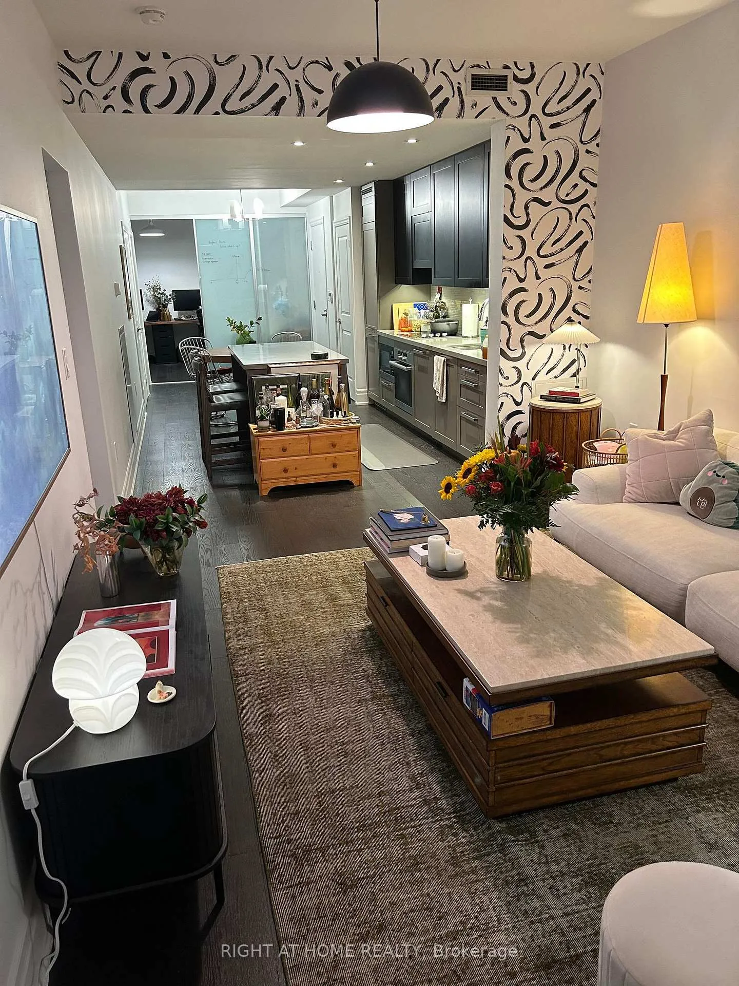 Photo 4 of Unit 4106, 8 The Esplanade, Toronto, Waterfront Communities — HOMEH