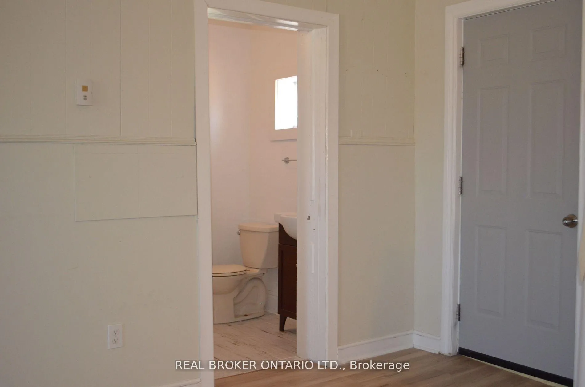 Photo 6 of Unit 2, 633785 63 Road, Grey Highlands — HOMEH