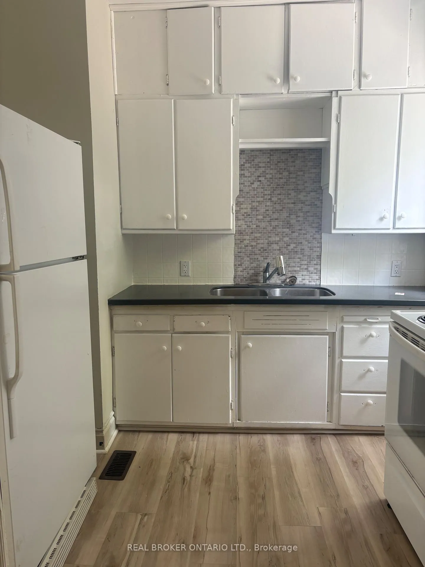 Photo 6 of Unit 6, 633785 63 Road, Grey Highlands — HOMEH