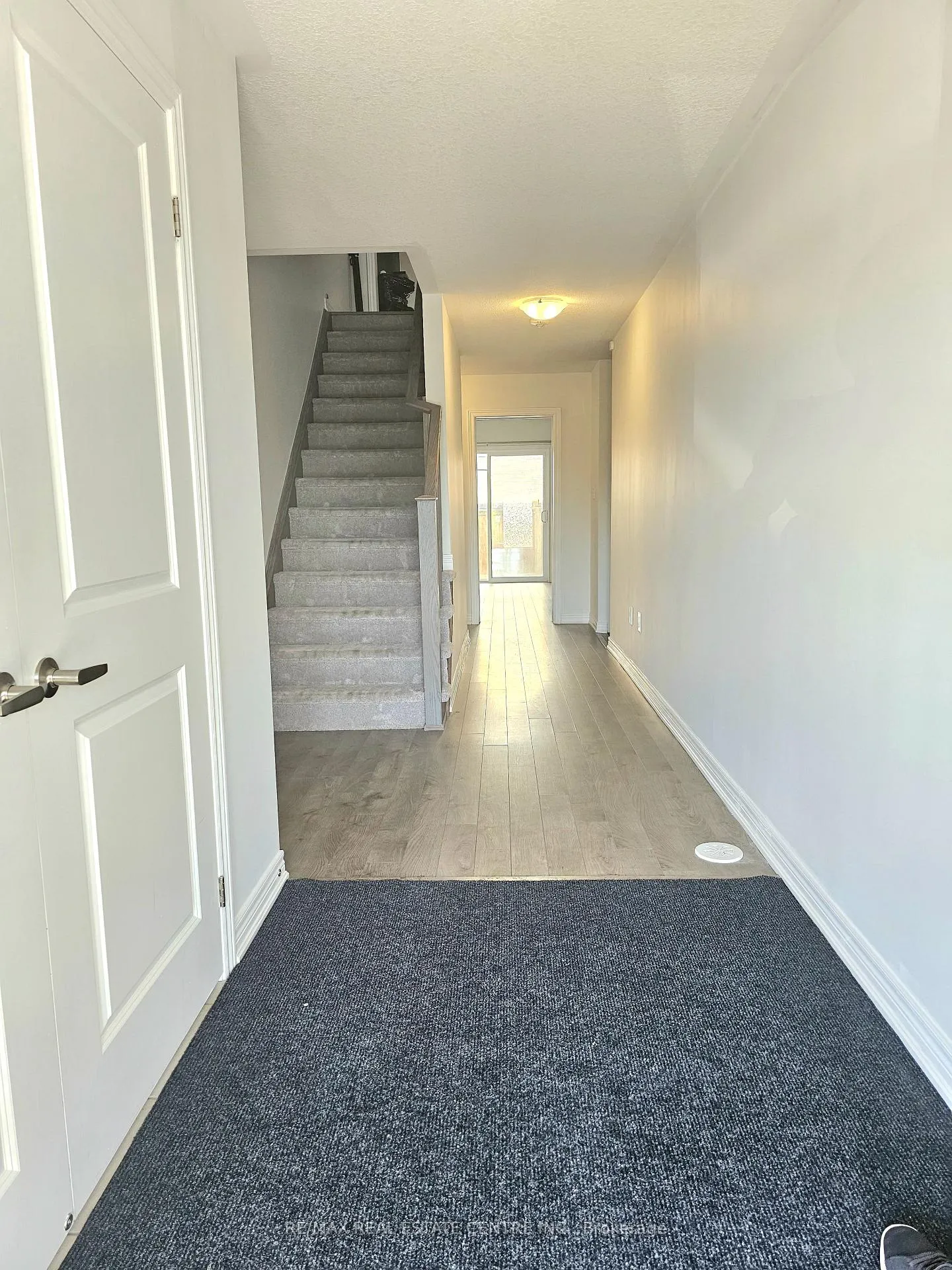 Photo 3 of 98 Hibiscus Lane, Hamilton, Vincent — HOMEH