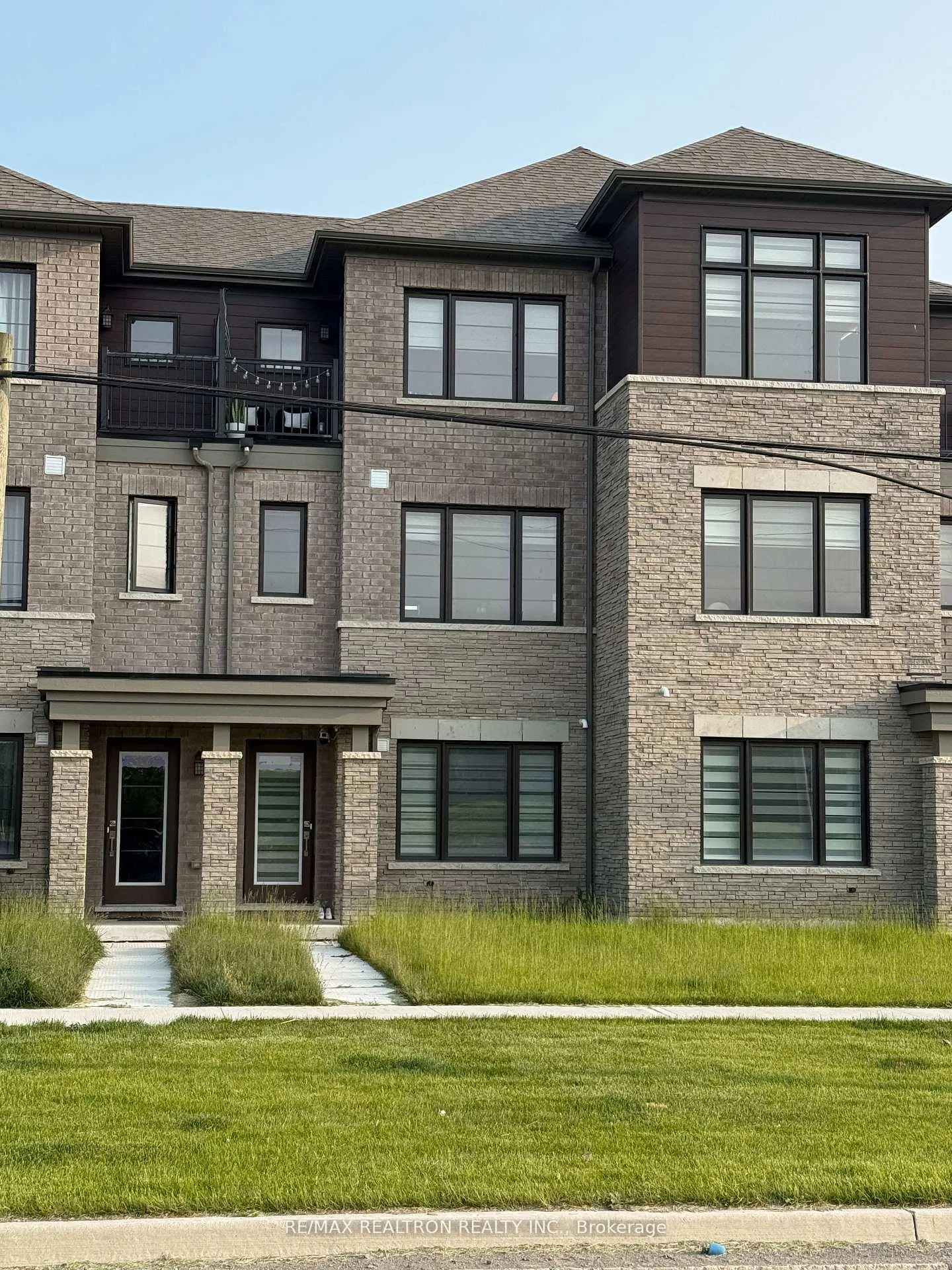 Front of 5 Melody Lane