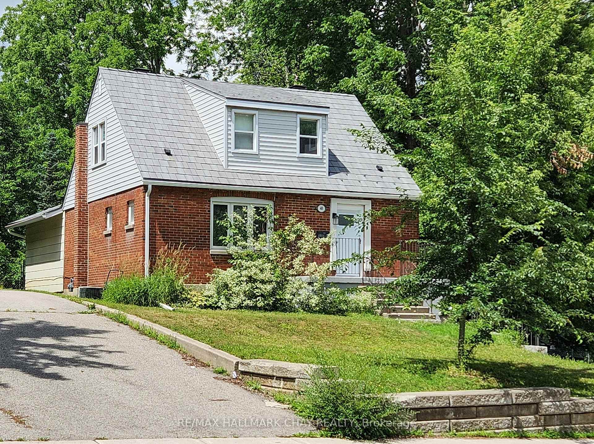 Photo 1 of 40 Wellington Street E, Barrie, Wellington — HOMEH