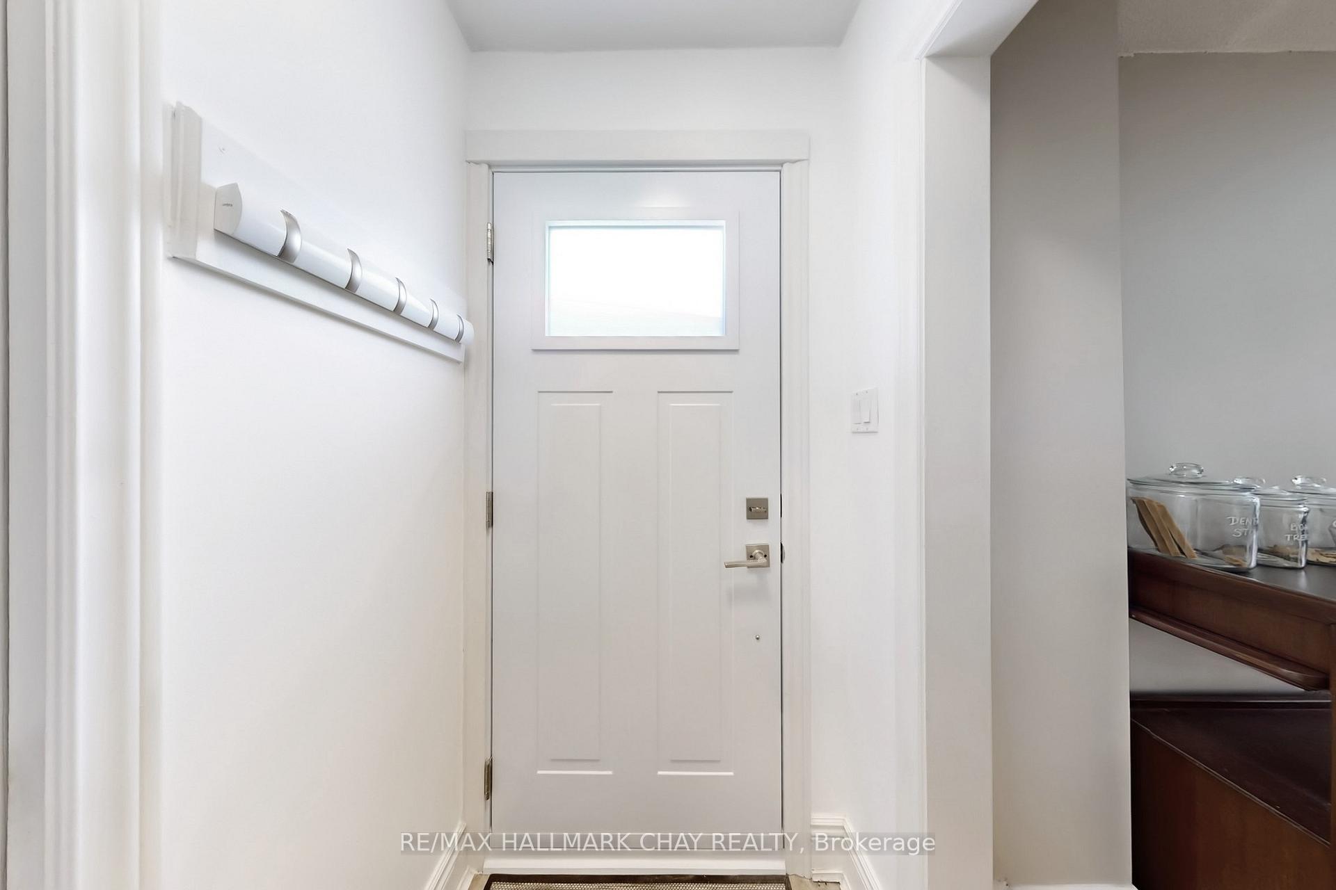 Photo 5 of 40 Wellington Street E, Barrie, Wellington — HOMEH