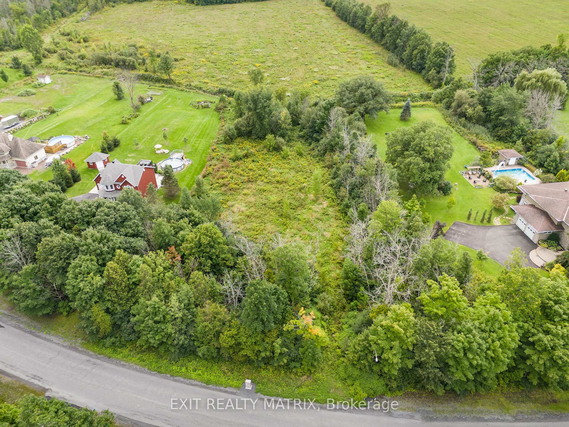 Photo 12 of 397 Lecours Street, Champlain, Champlain Twp — HOMEH