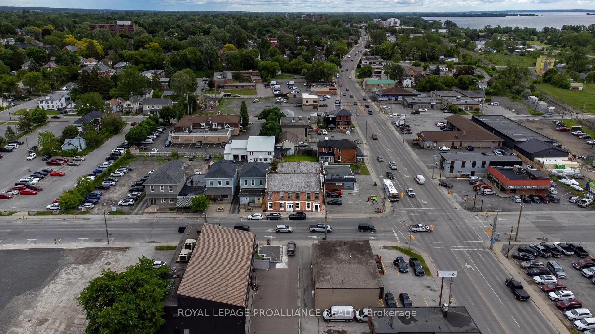 Photo 9 of Unit 4, 145 Pinnacle Street, Belleville, Thurlow Ward — HOMEH