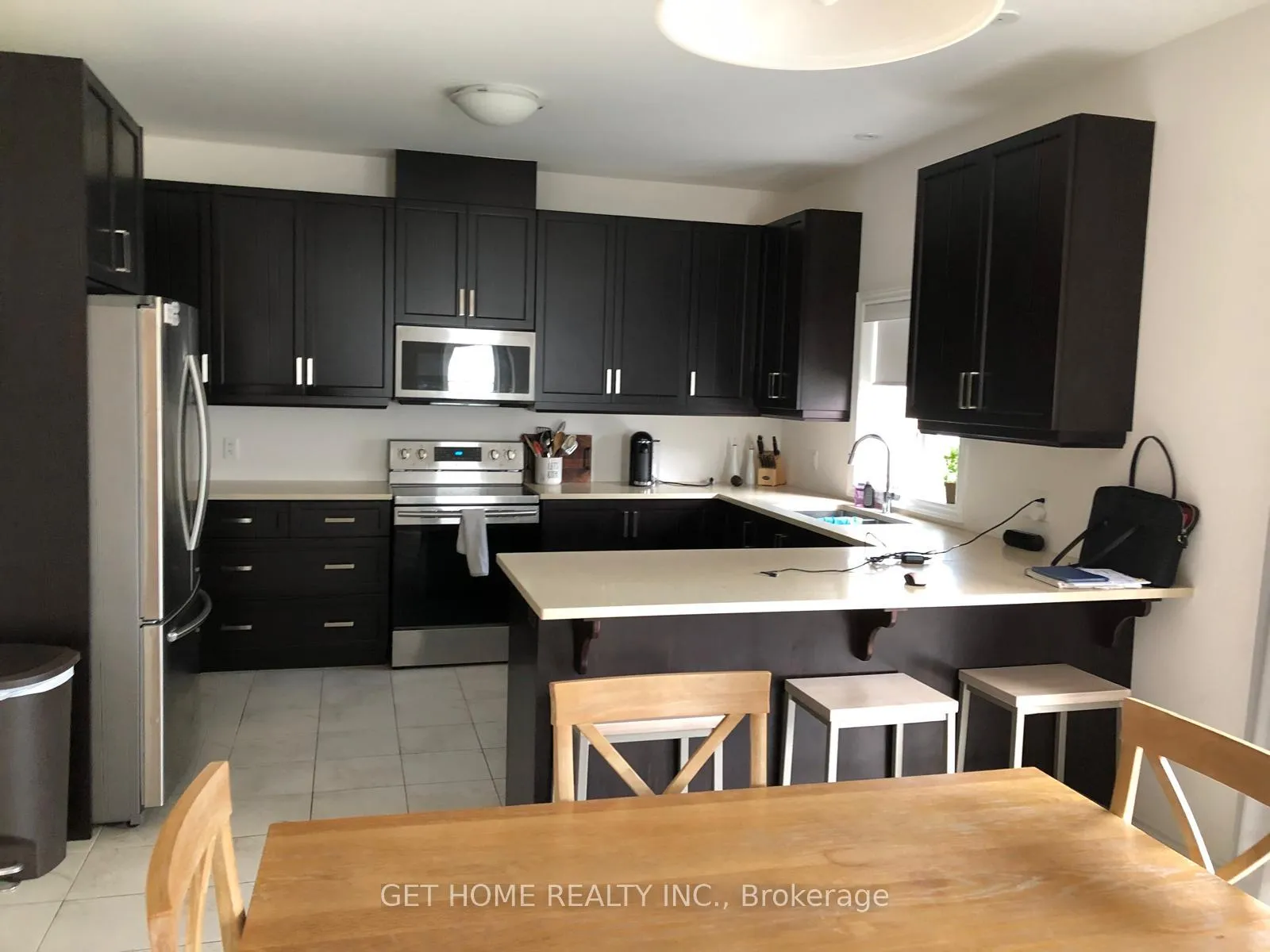 Photo 2 of Unit 165, 30 Times Square Boulevard, Hamilton, Stoney Creek — HOMEH