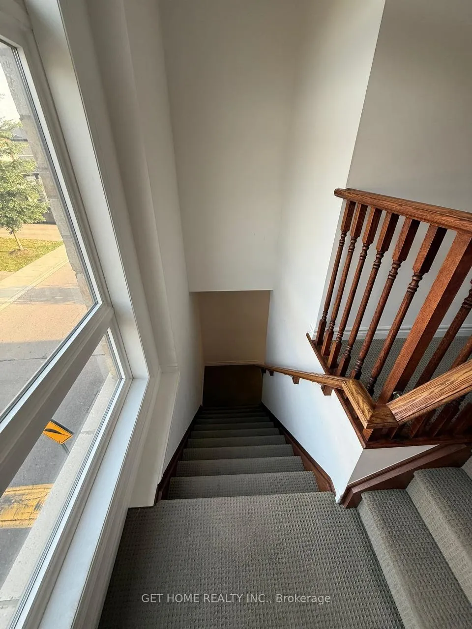 Photo 8 of Unit 165, 30 Times Square Boulevard, Hamilton, Stoney Creek — HOMEH