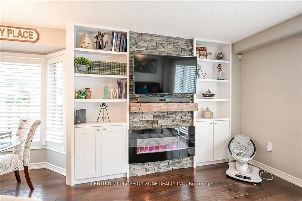 Photo 38 of 40 Frances Avenue, Hamilton, Stoney Creek — HOMEH
