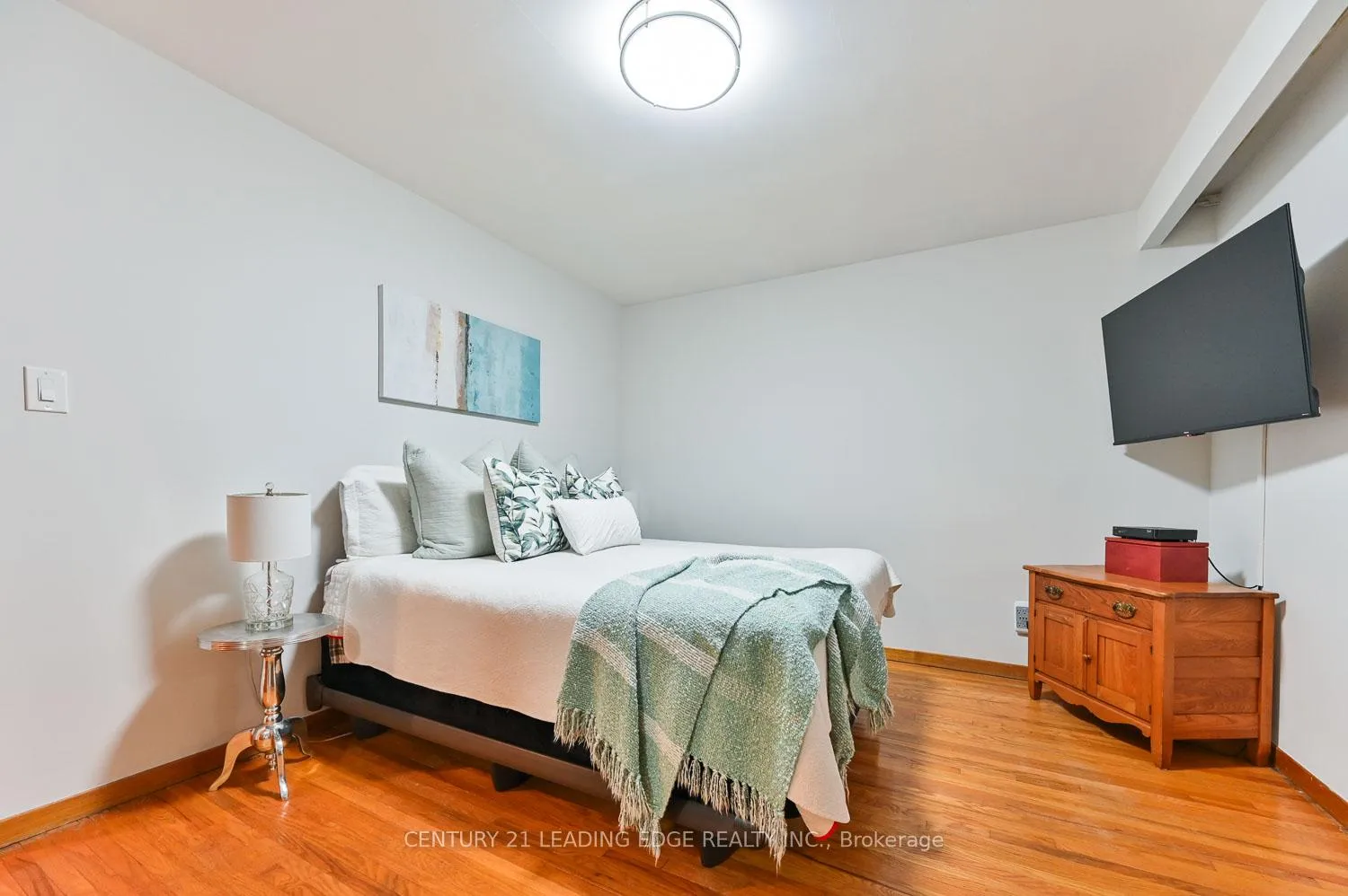 Photo 17 of 12 Pratt Circle, Markham, Unionville — HOMEH