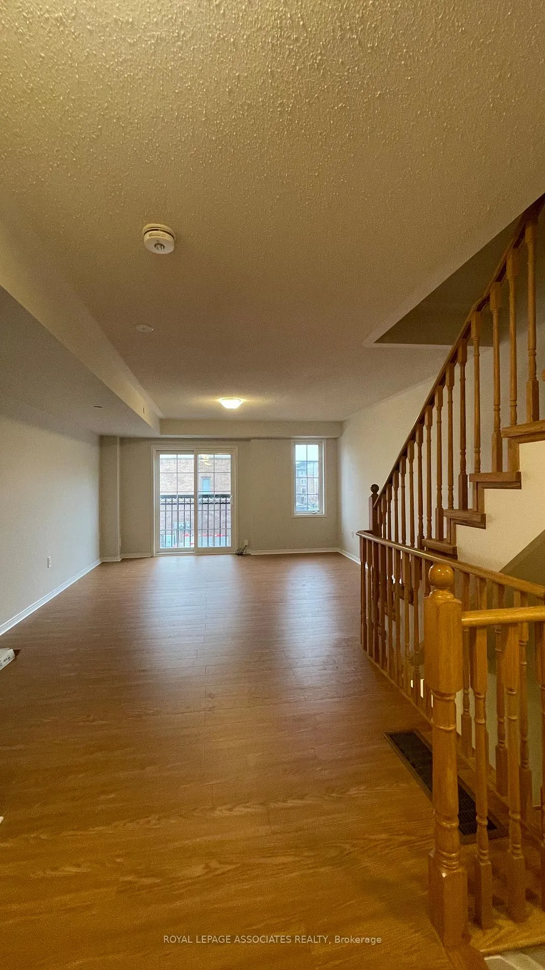Photo 2 of 2506 Rosedrop Path, Oshawa, Windfields — HOMEH