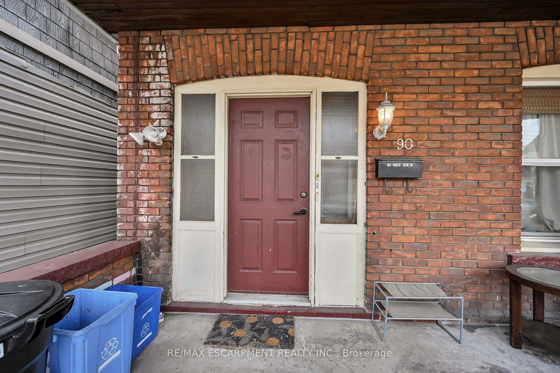 Photo 5 of 90 West Avenue N, Hamilton, Beasley — HOMEH