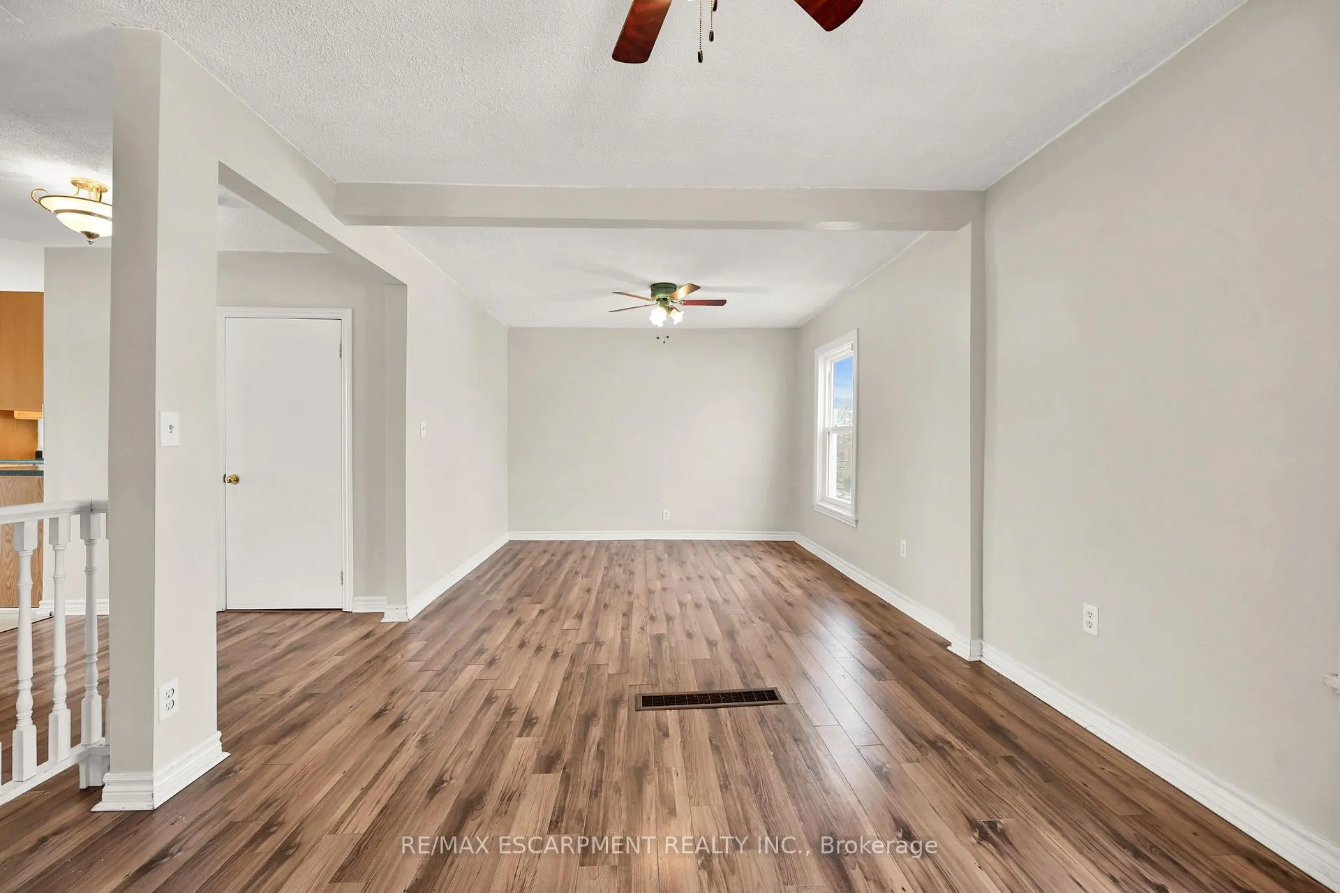 Photo 23 of 90 West Avenue N, Hamilton, Beasley — HOMEH