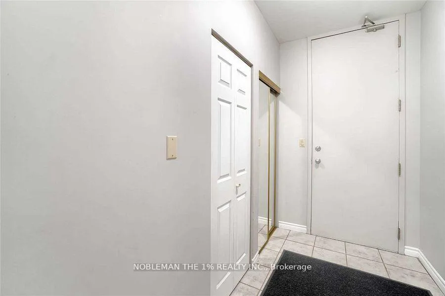 Photo 6 of Unit 313, 10 Gateway Boulevard, Toronto, Flemingdon Park — HOMEH