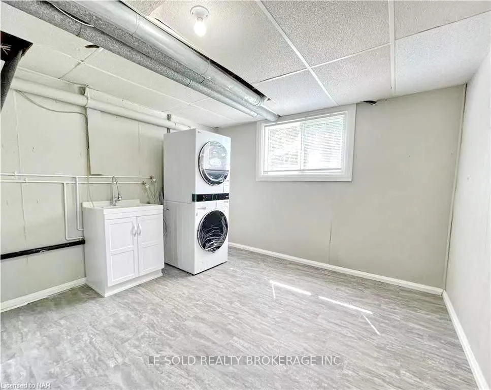 Photo 9 of Unit Bsmt, 24 Winnifred Avenue, St. Catharines, Carlton/Bunting — HOMEH