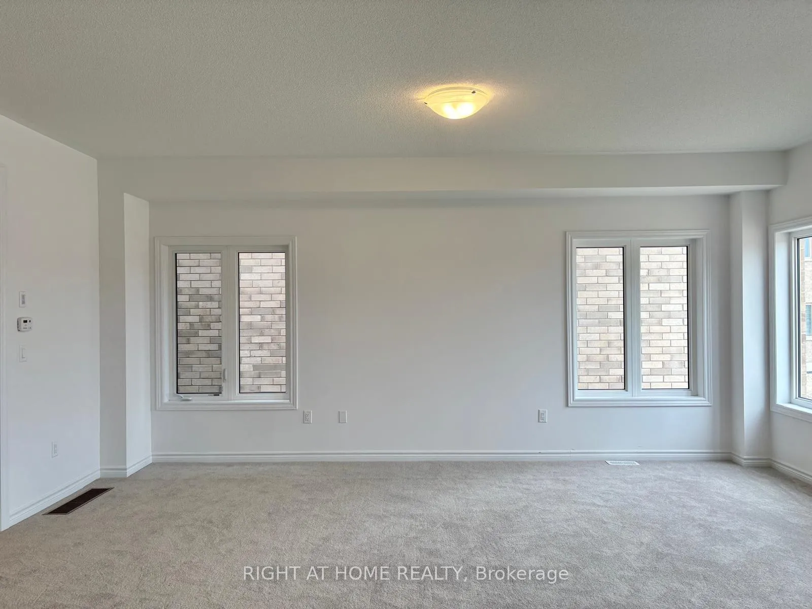 Photo 9 of 324 Russell Street, Southgate — HOMEH