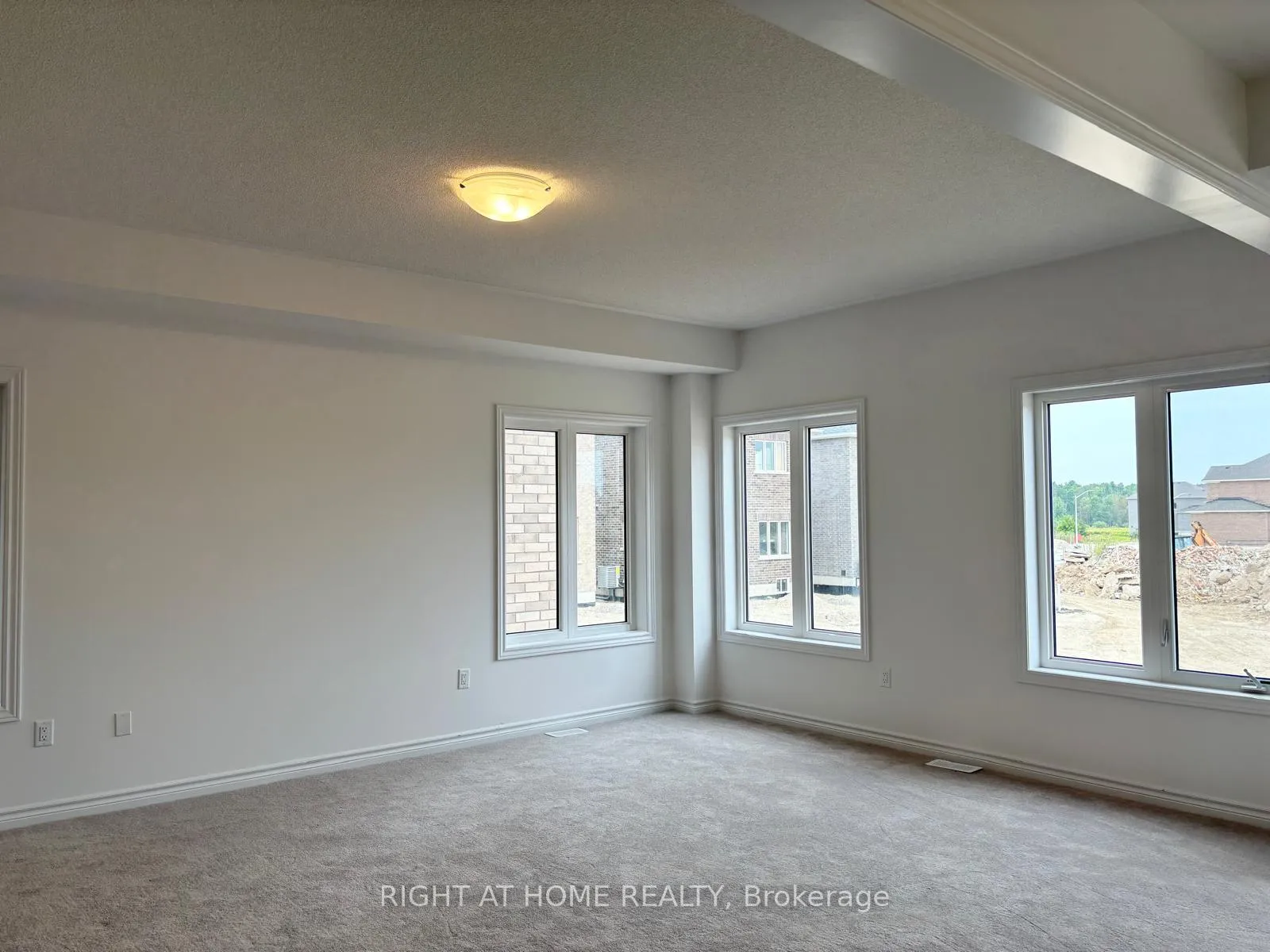 Photo 10 of 324 Russell Street, Southgate — HOMEH