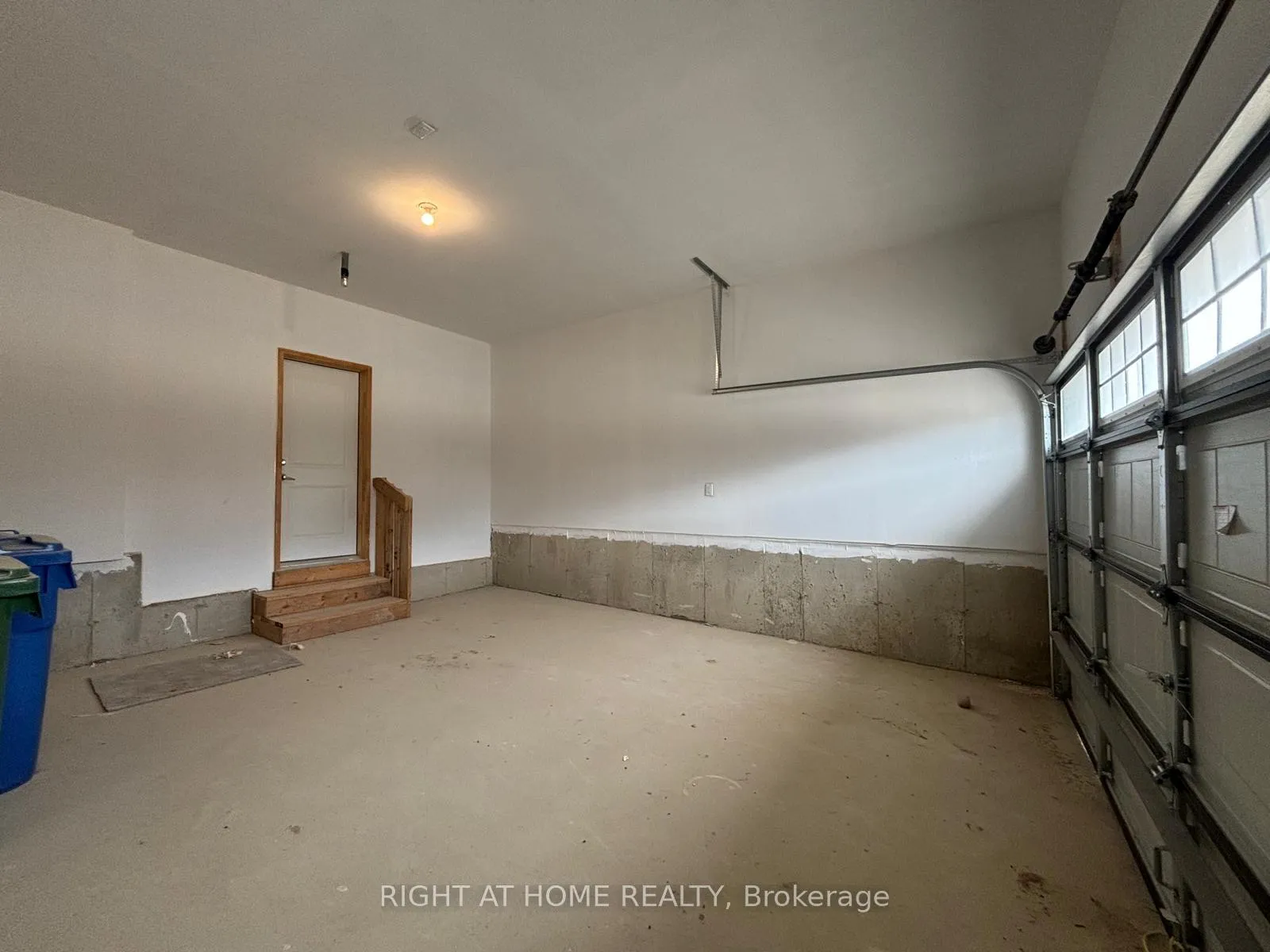 Photo 31 of 324 Russell Street, Southgate — HOMEH