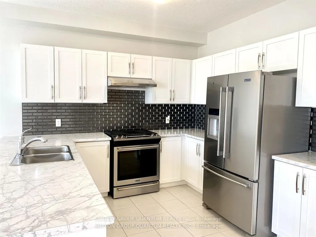 Photo 7 of 128 Festival Way, Hamilton, Binbrook — HOMEH