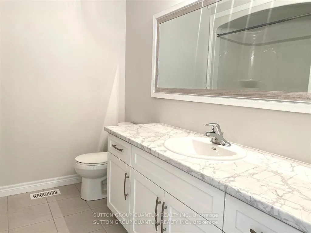 Photo 22 of 128 Festival Way, Hamilton, Binbrook — HOMEH