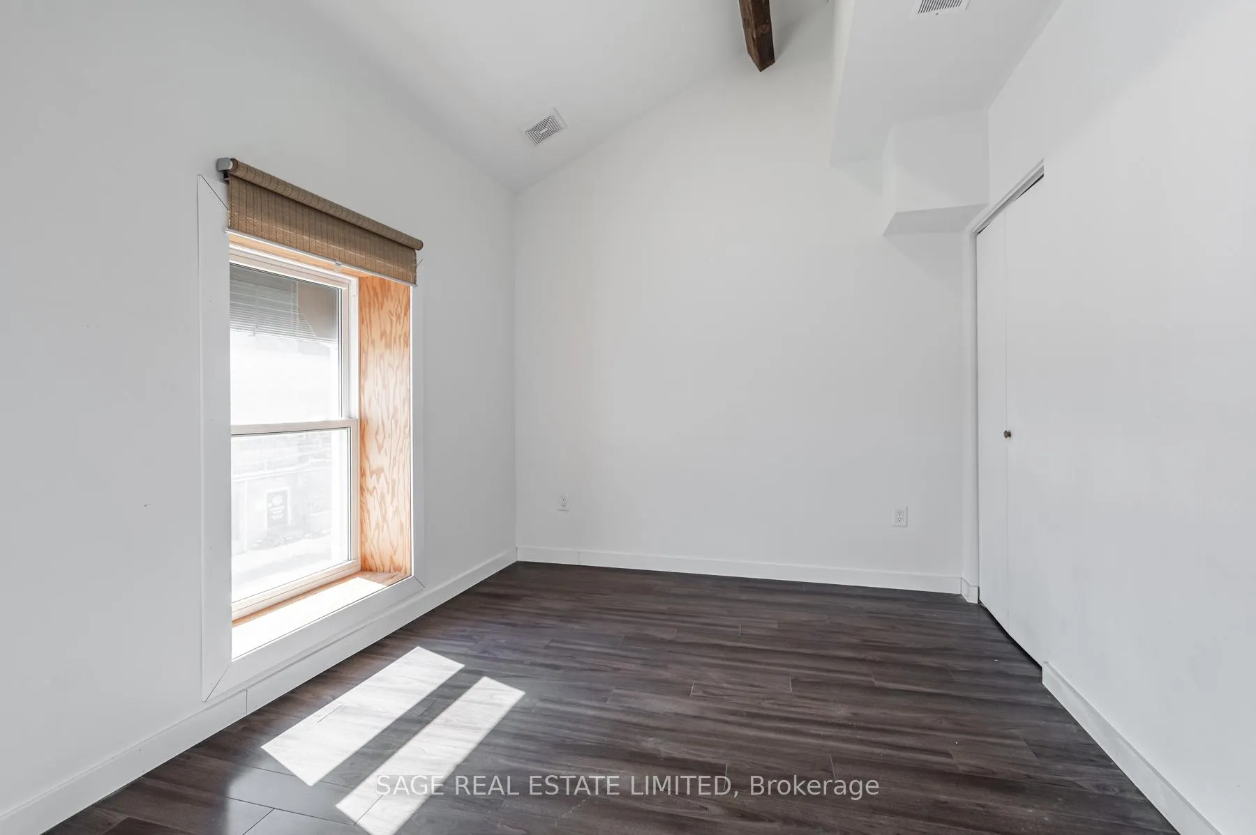 Photo 13 of Unit 1, 14 Cross Street, Hamilton, Dundas — HOMEH