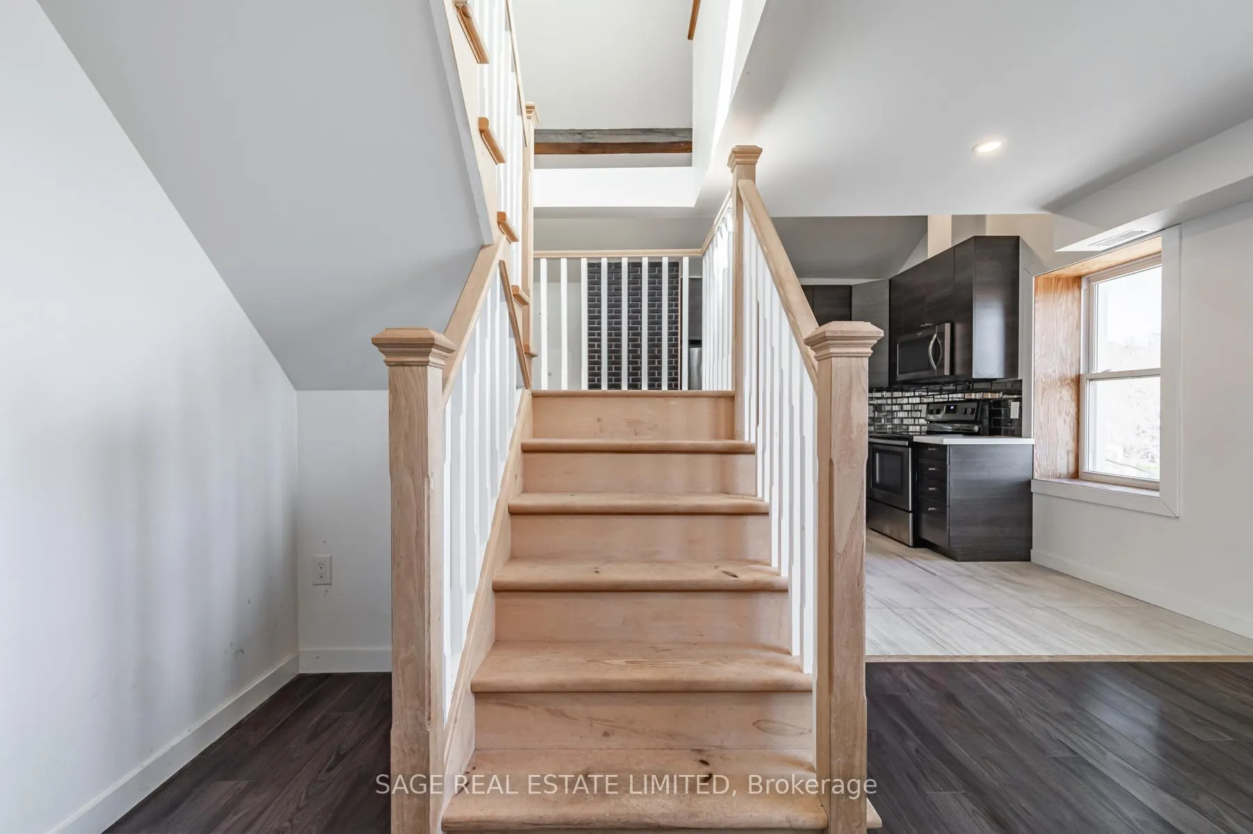 Photo 18 of Unit 1, 14 Cross Street, Hamilton, Dundas — HOMEH