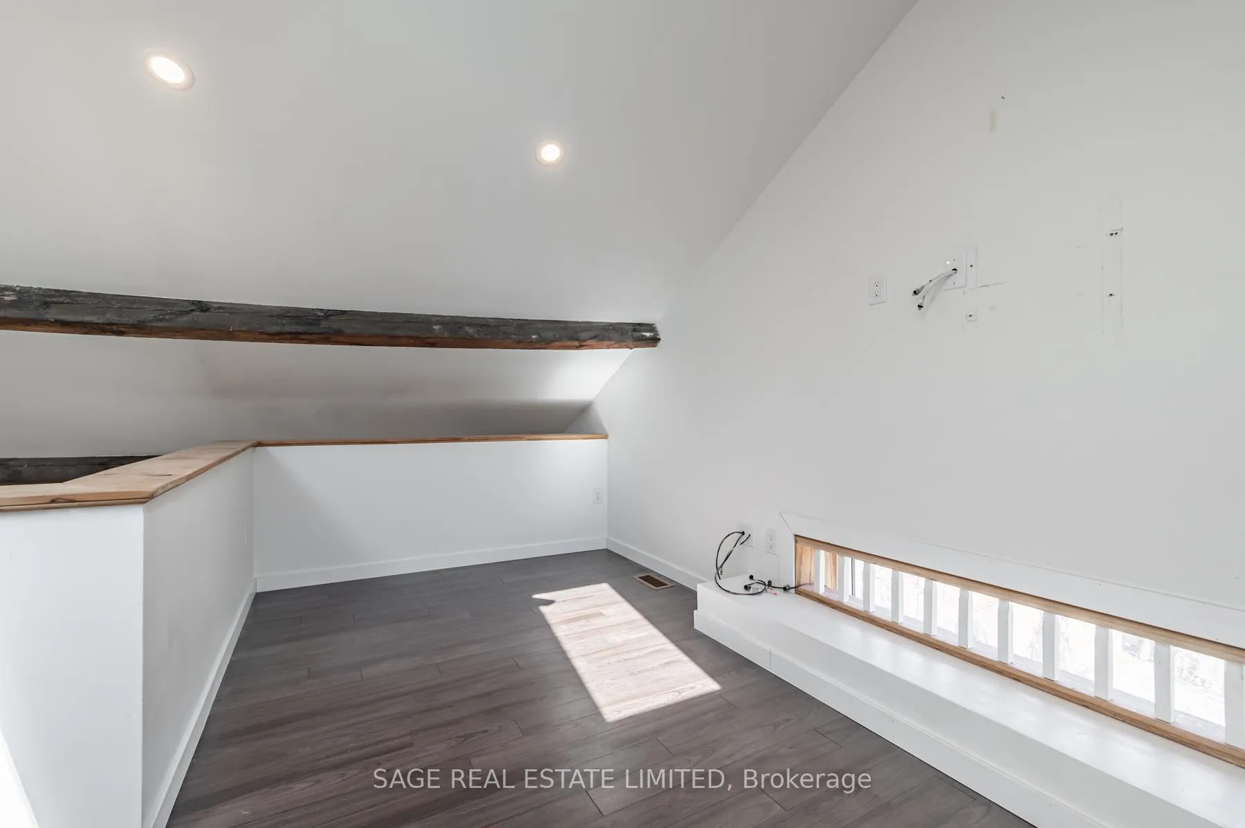 Photo 27 of Unit 1, 14 Cross Street, Hamilton, Dundas — HOMEH
