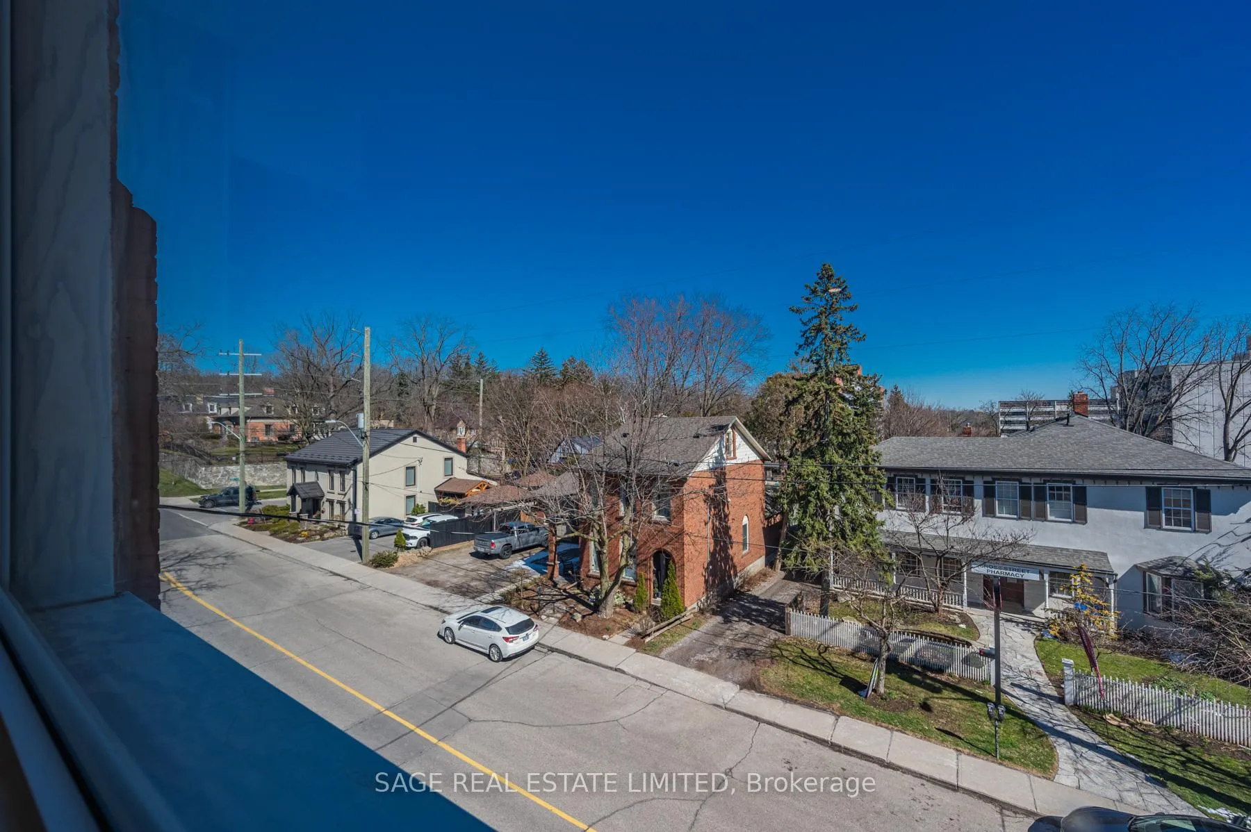 Photo 30 of Unit 1, 14 Cross Street, Hamilton, Dundas — HOMEH