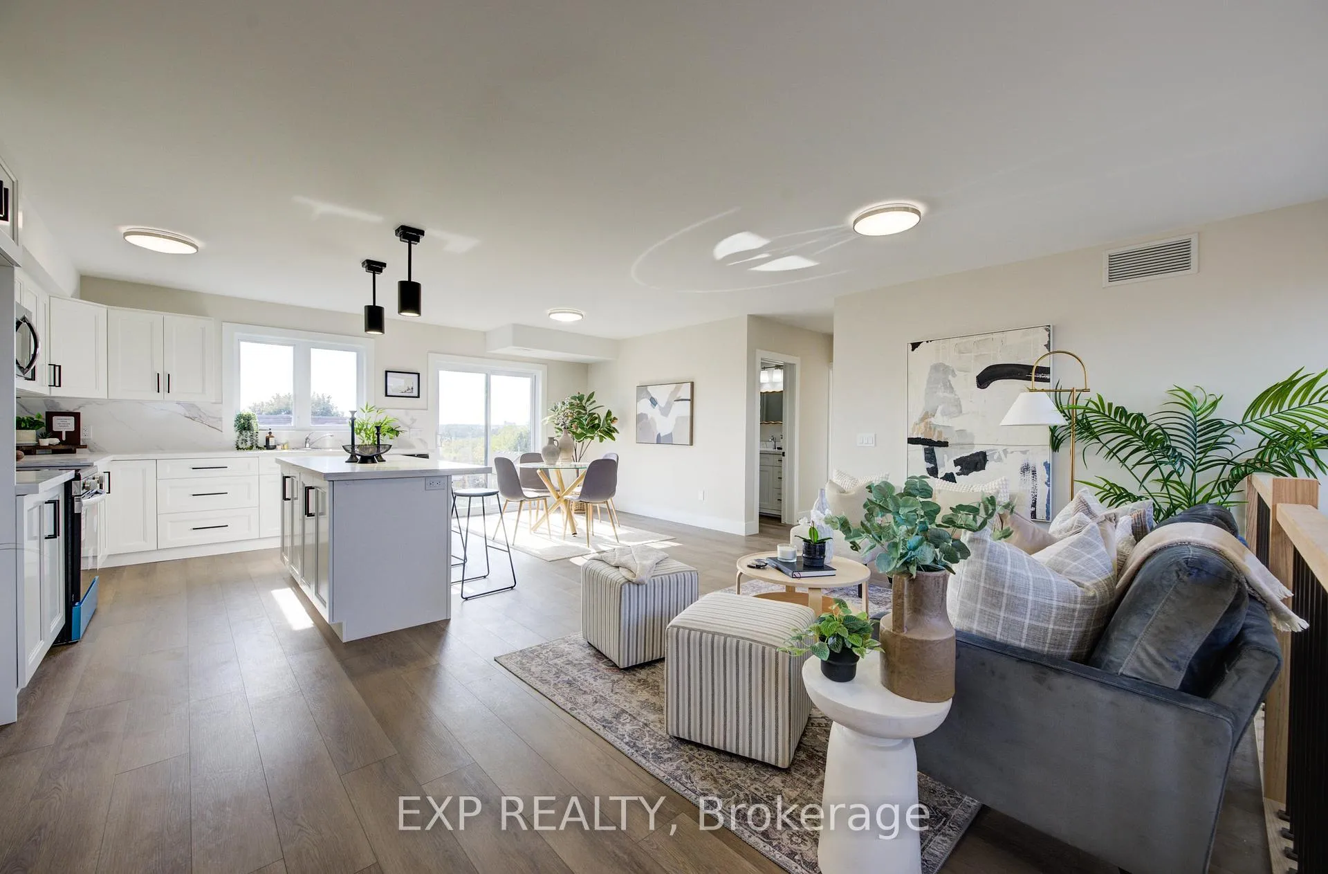 Photo 14 of Unit 5, 17 Peter Street, Kitchener, Cedar Hill — HOMEH
