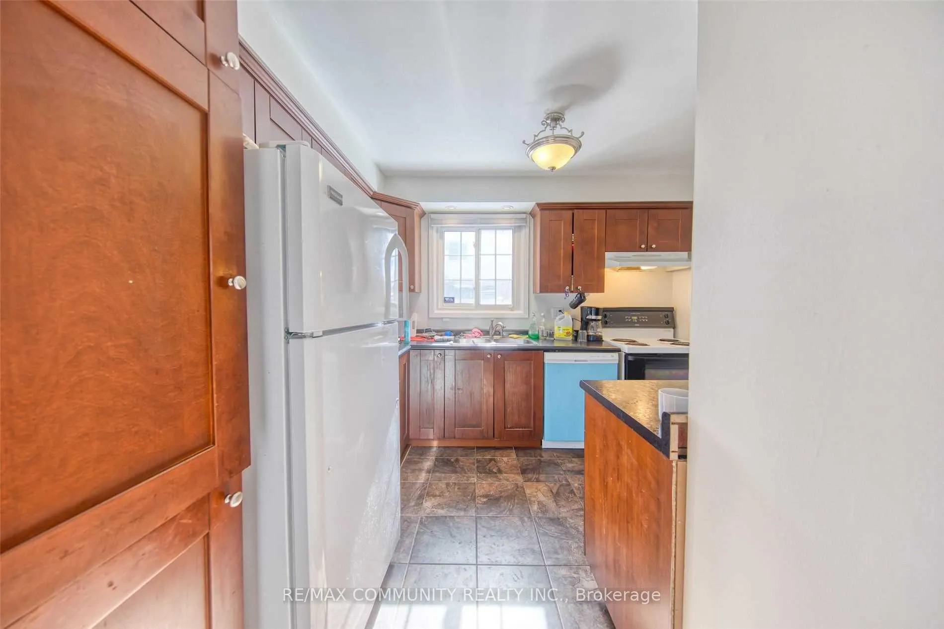 Photo 7 of 60 Keefer Road, Thorold, Confederation Heights — HOMEH