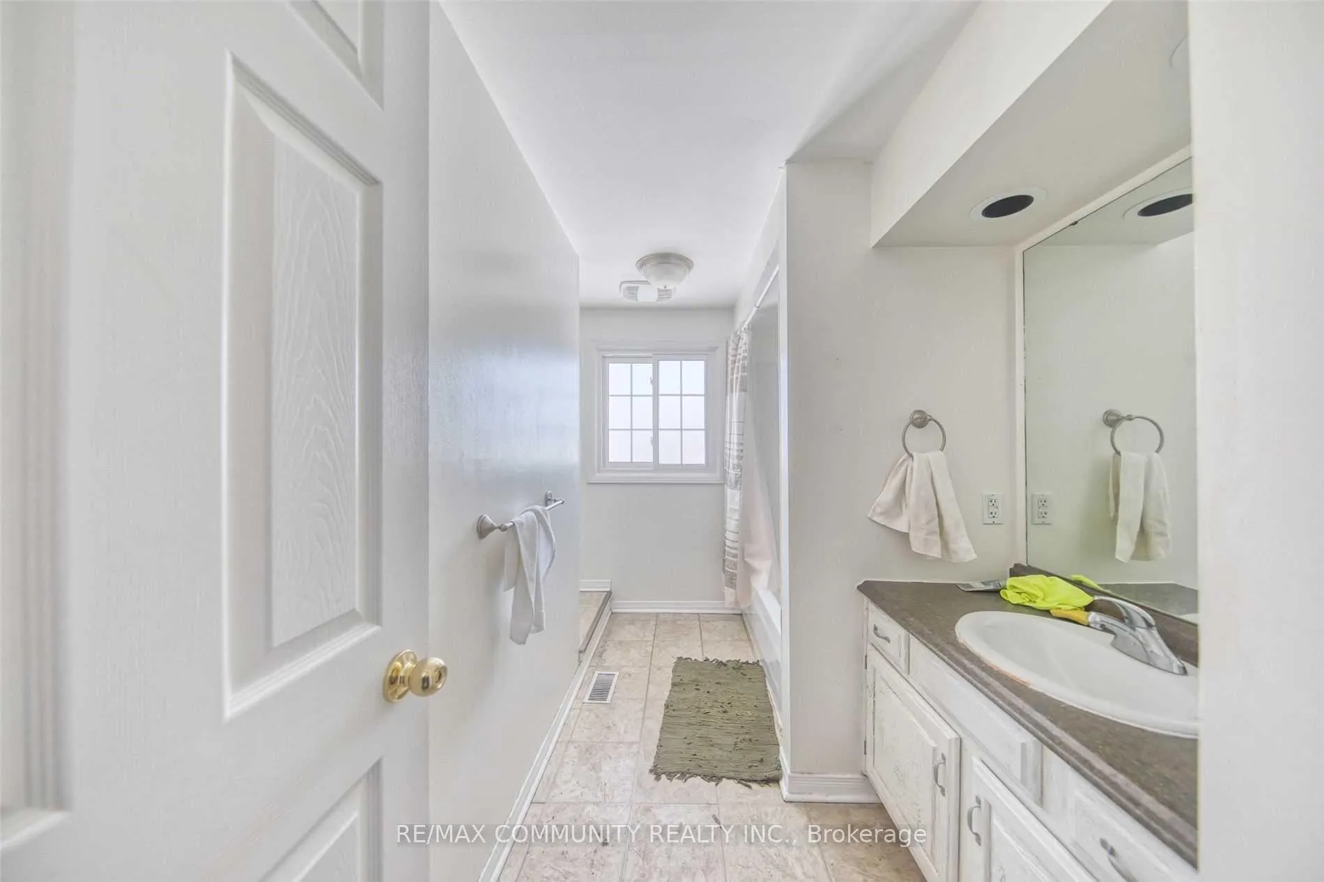 Photo 11 of 60 Keefer Road, Thorold, Confederation Heights — HOMEH