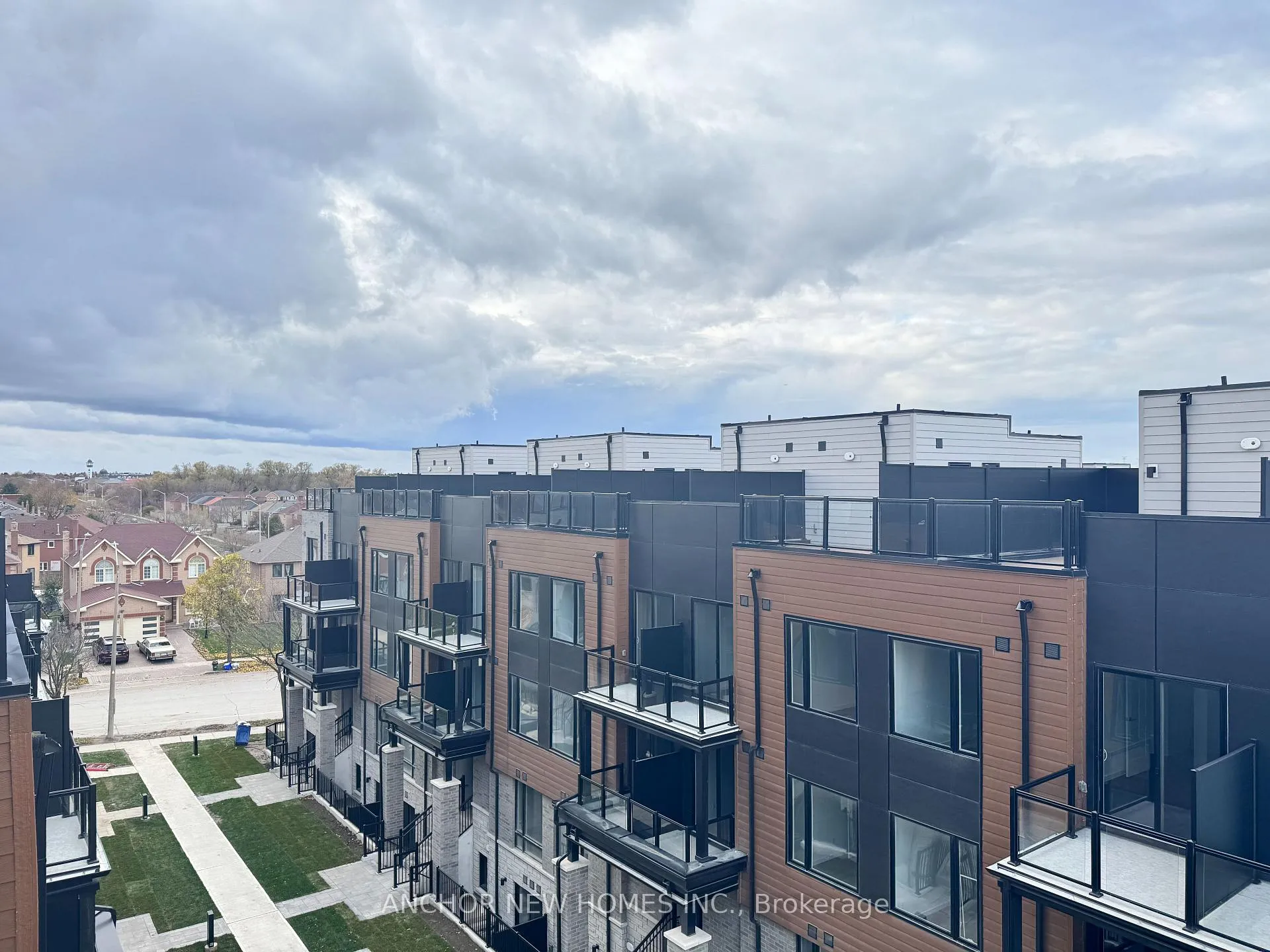 Photo 25 of Unit 15, 113 Marydale Avenue, Markham, Middlefield — HOMEH