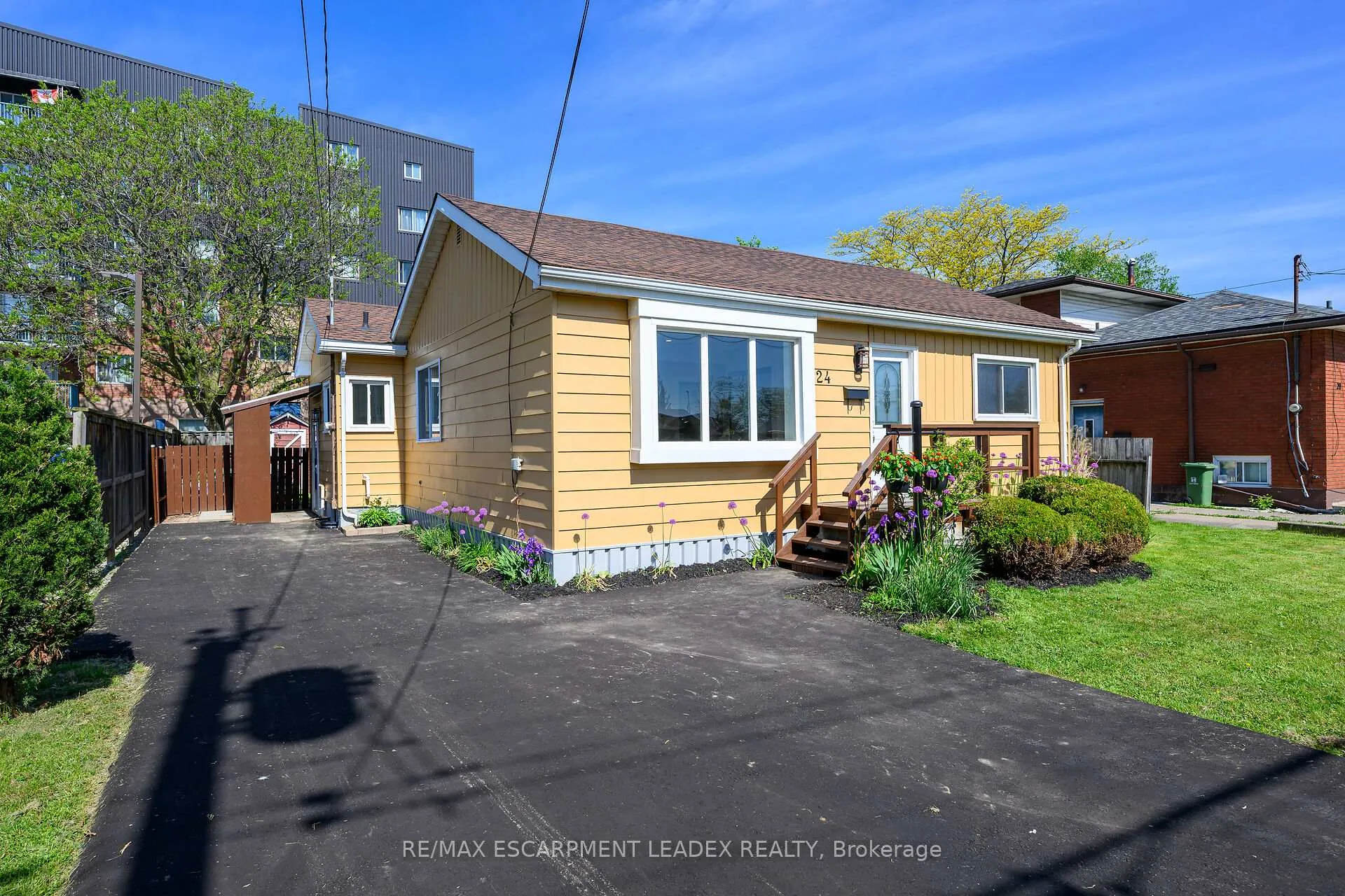 Photo 1 of 24 Clapham Road, Hamilton, Greenford — HOMEH