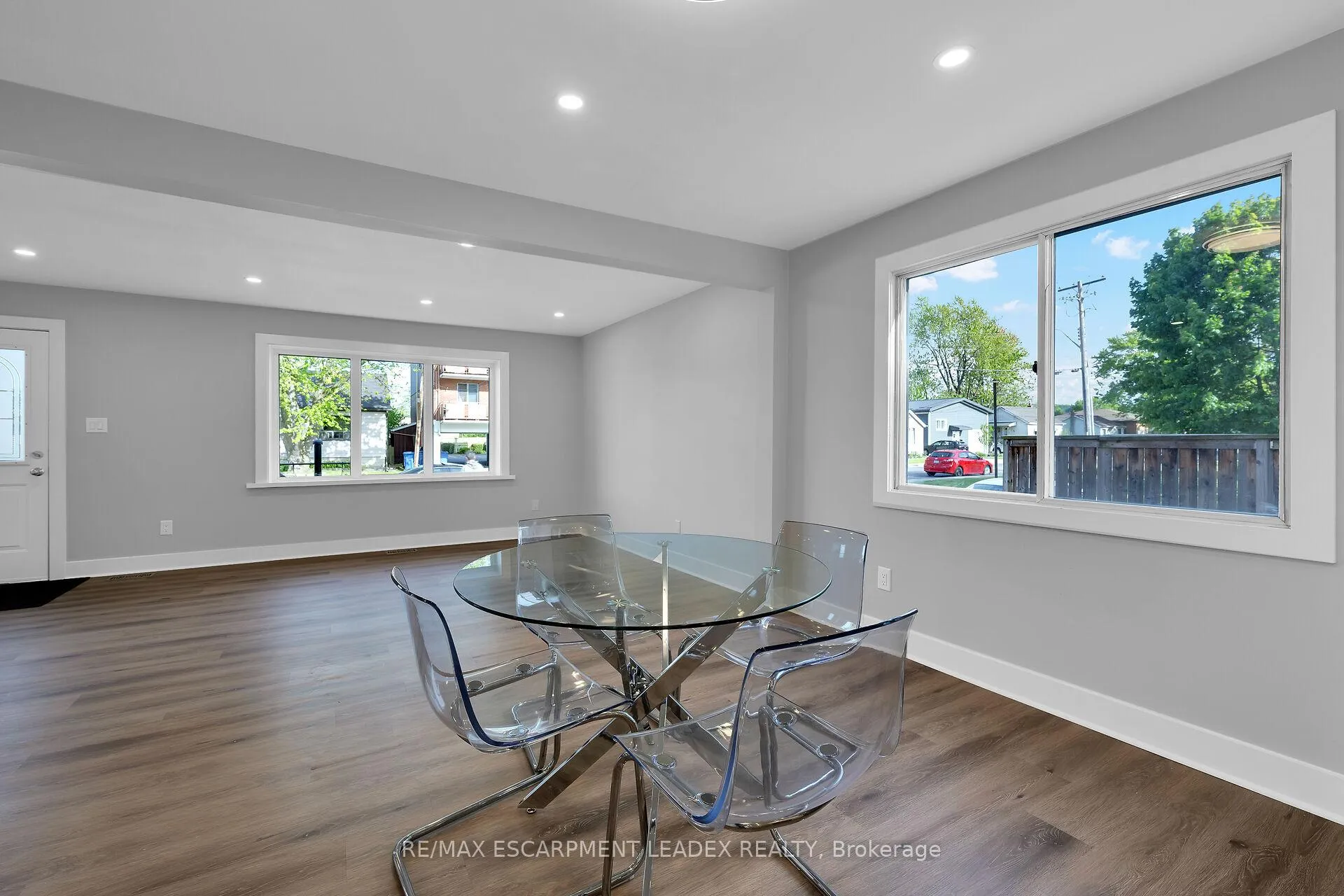 Photo 17 of 24 Clapham Road, Hamilton, Greenford — HOMEH