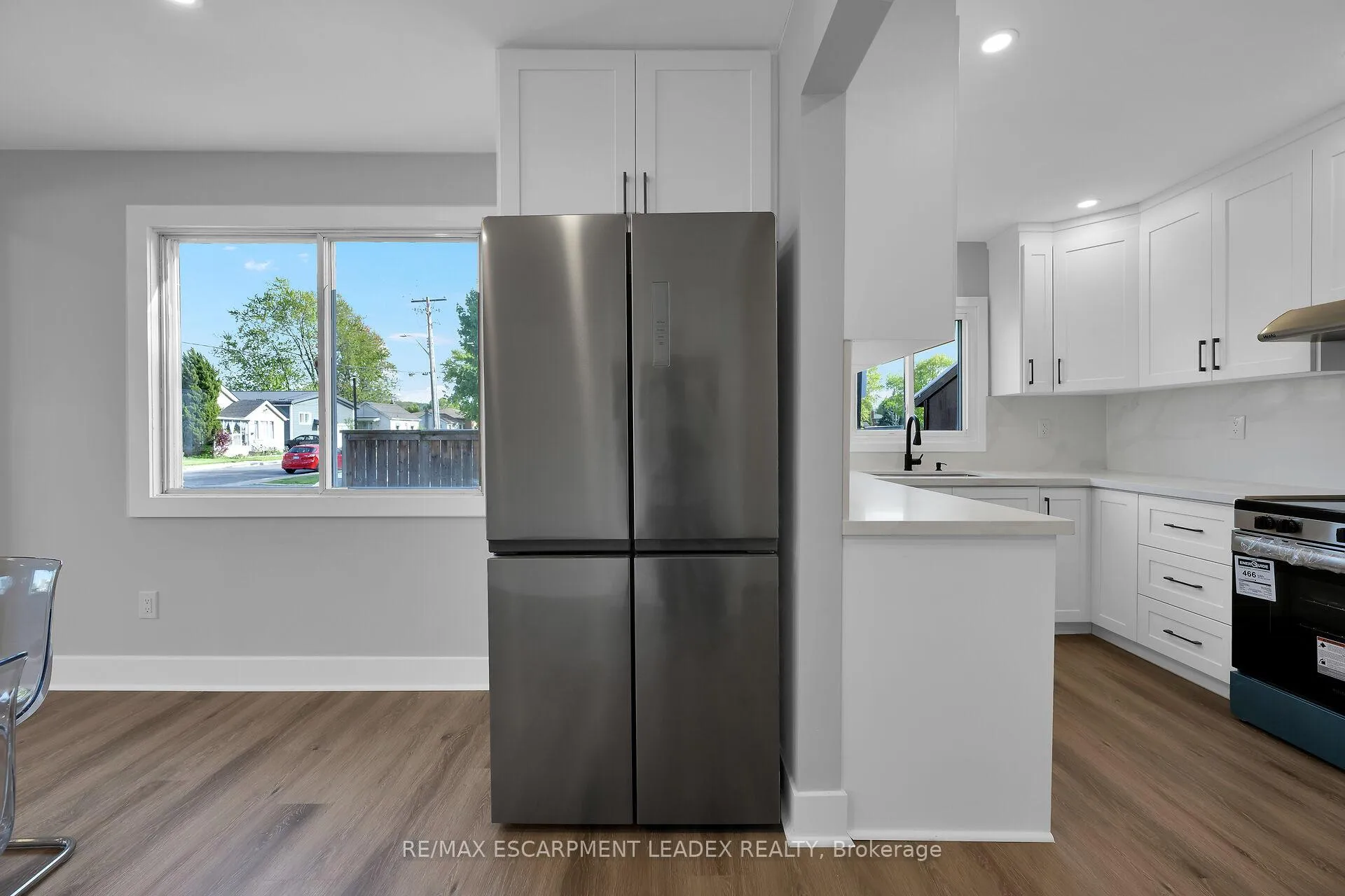 Photo 18 of 24 Clapham Road, Hamilton, Greenford — HOMEH